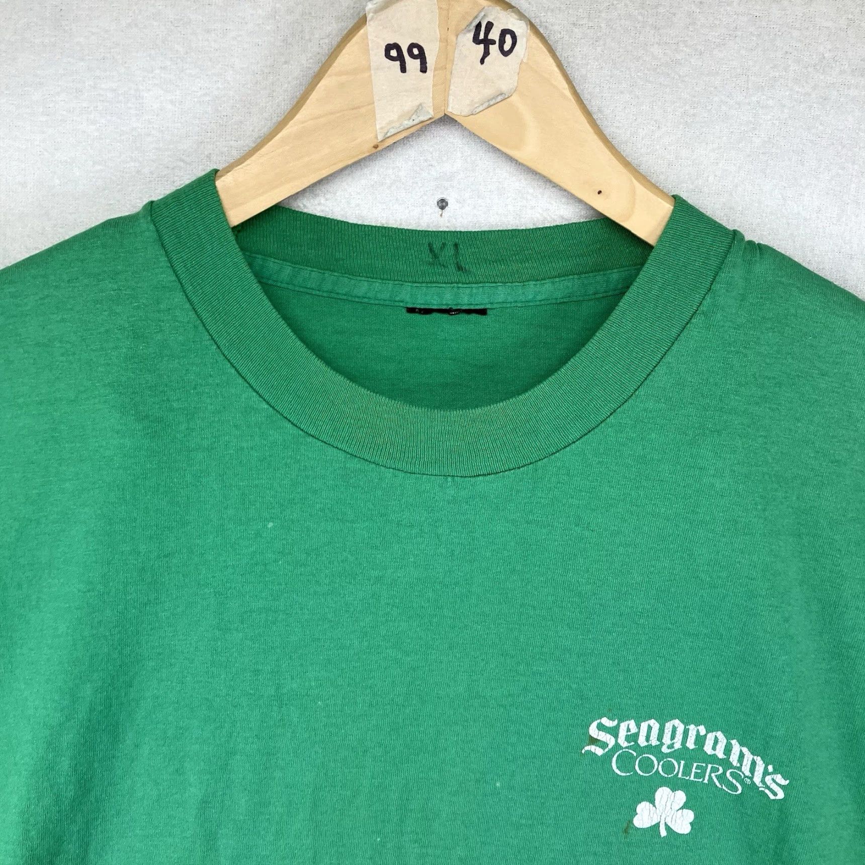 Fruit Of The Loom VINTAGE Fruit of the Loom 80s T-Shirt Green Short Sleeve Crew Neck L Men 80s Grunge Hipster Double-Sided Graphic Print Logo Limited Edition Size US L / EU 52-54 / 3 - 5 Thumbnail