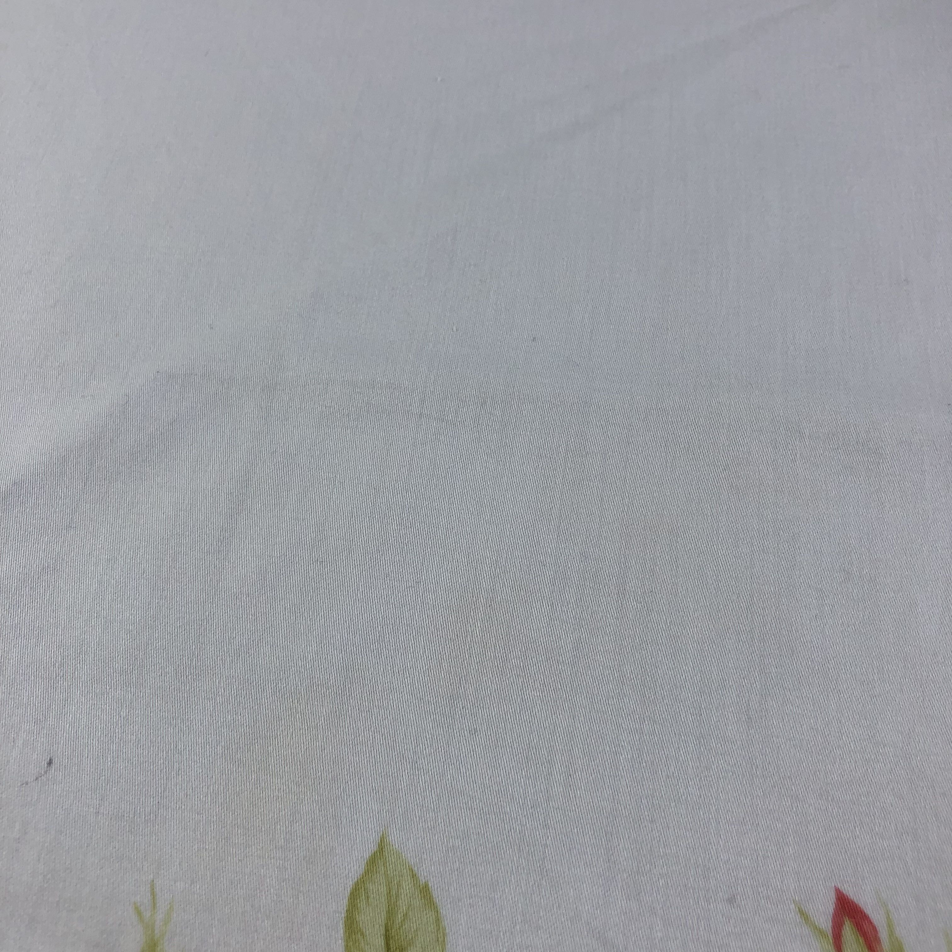 Burberry Burberrys Floral Handkerchief Neckerchief Bandana H1512 Size ONE SIZE - 6 Thumbnail