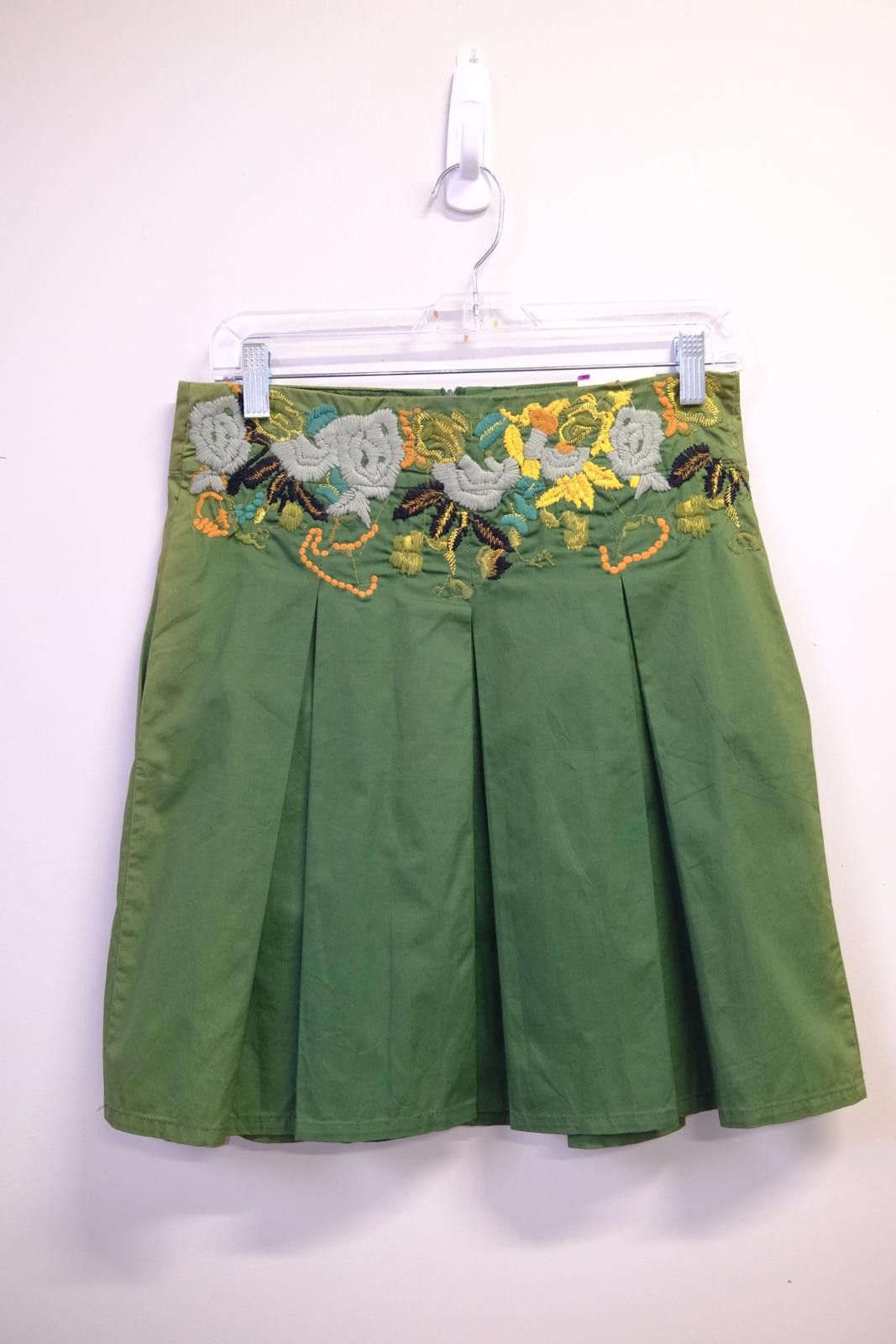 Desigual 2021' Desigual Floral Embroidery Skirt Size 28" / US 6 / IT 42 - 1 Thumbnail