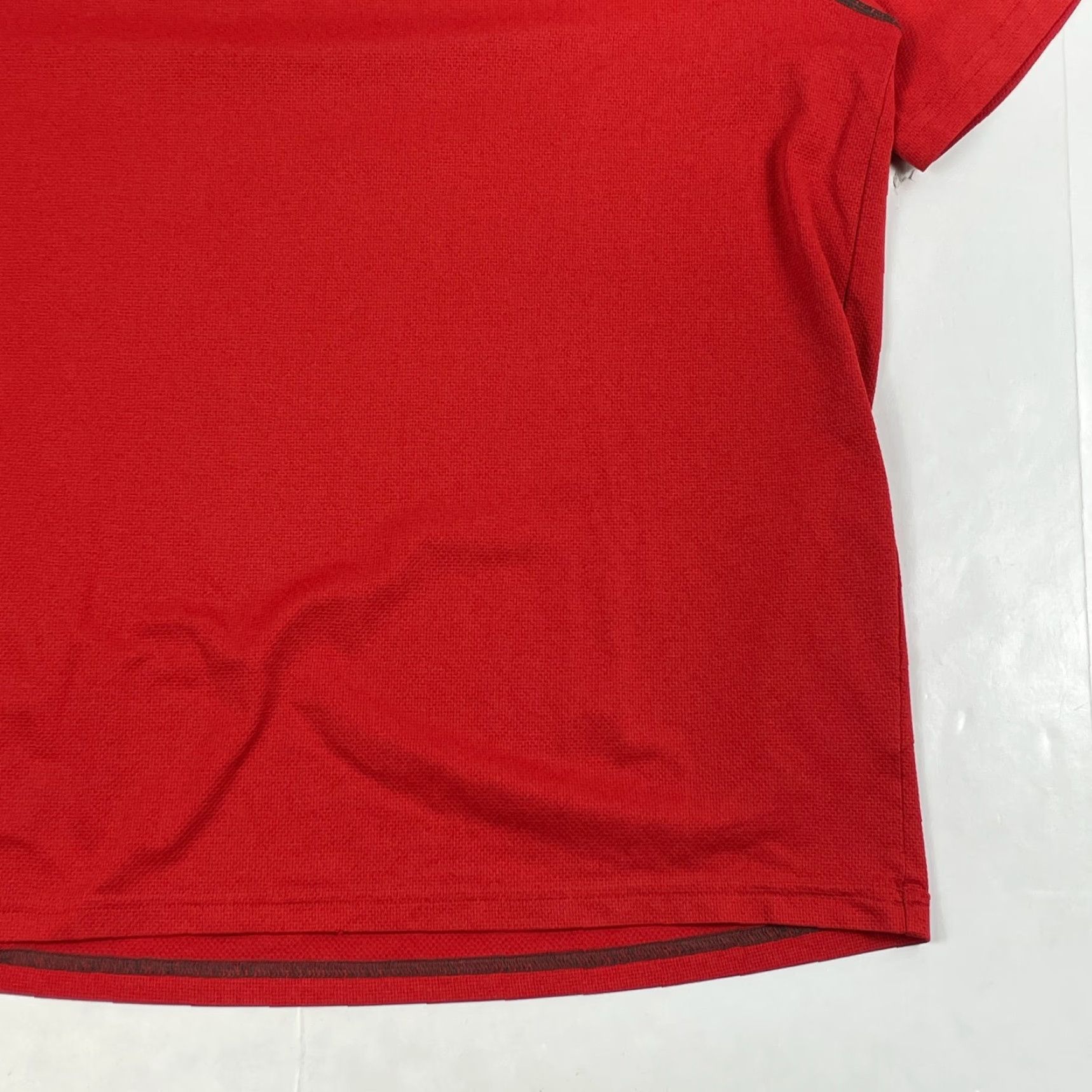 The North Face VINTAGE The North Face Shirt Mens Medium Red Flashdry Short Sleeve Hiking Workout Gym Size US M / EU 48-50 / 2 - 4 Thumbnail