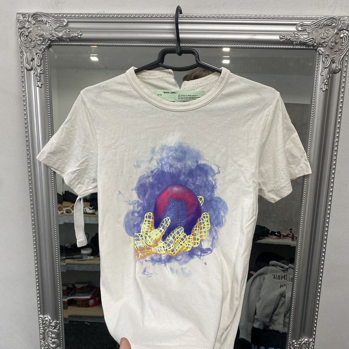 Off-White Off-White T-Shirt World Hand Size US XS / EU 42 / 0 - 3 Thumbnail