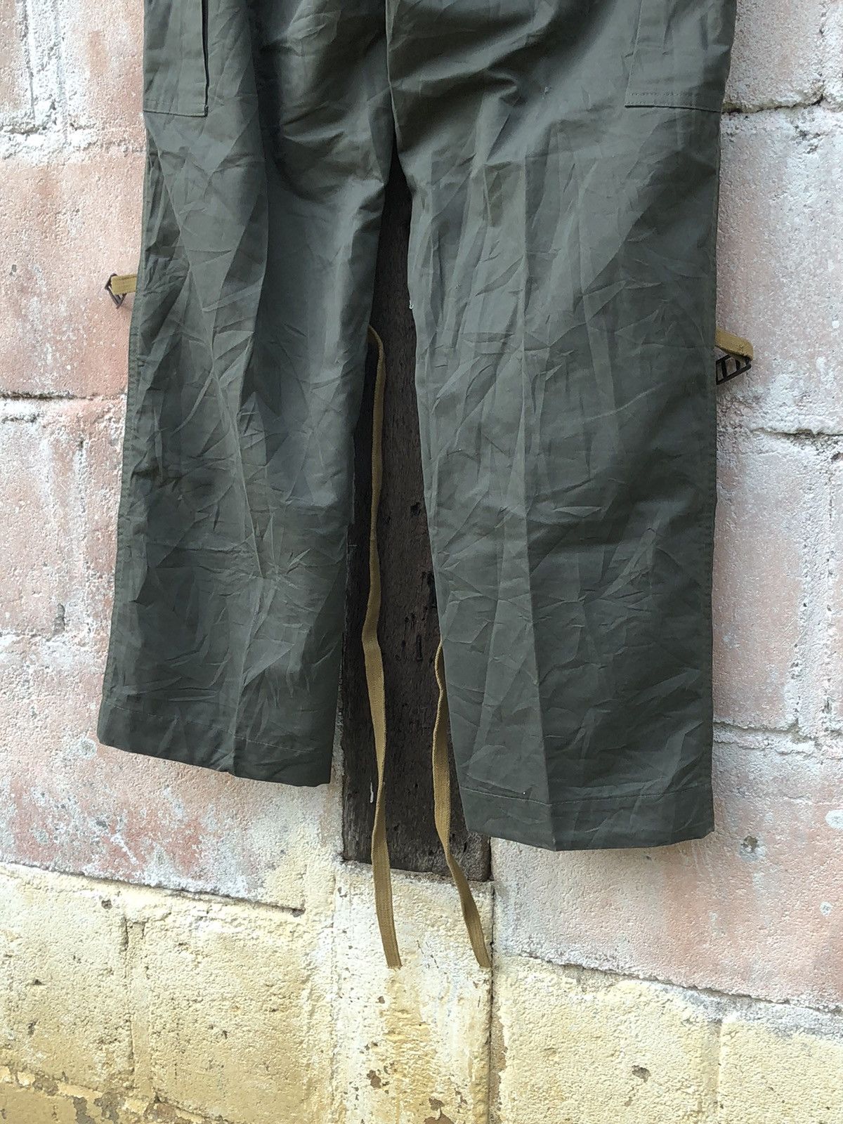 Japanese Brand × Voodoo Tactical Army Paracute Style Cargo Pants Drawstring Vodoo Tactical Size US 30 / EU 46 - 7 Thumbnail