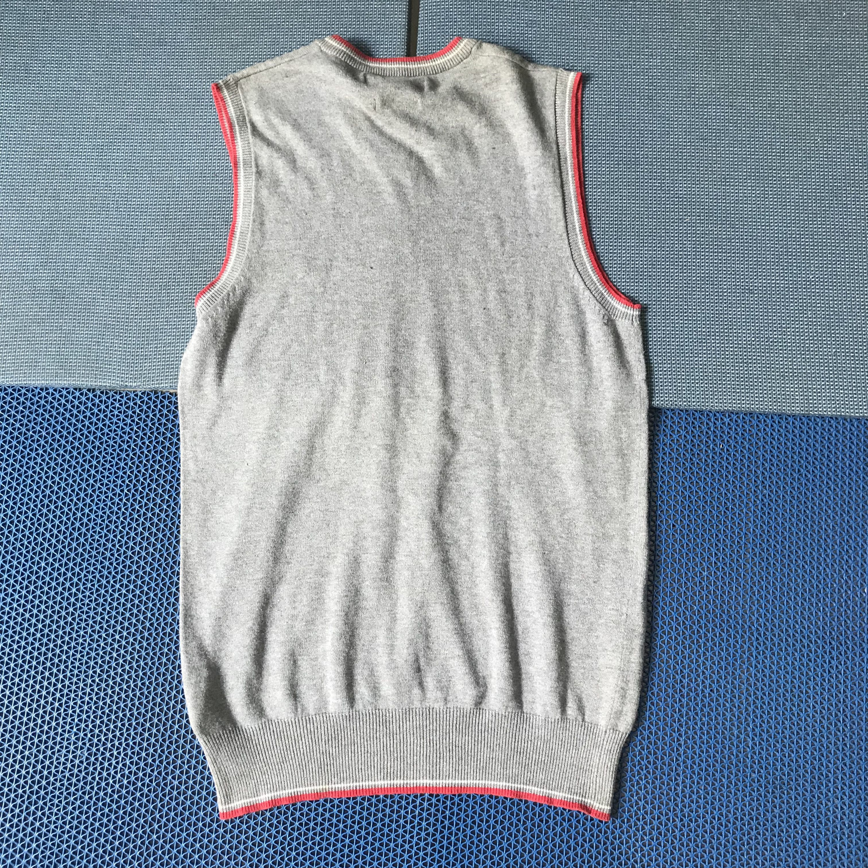 Ben Sherman Vintage Ben Sherman Plectrum Signature Vest Grey Wirh Red Size US S / EU 44-46 / 1 - 10 Thumbnail