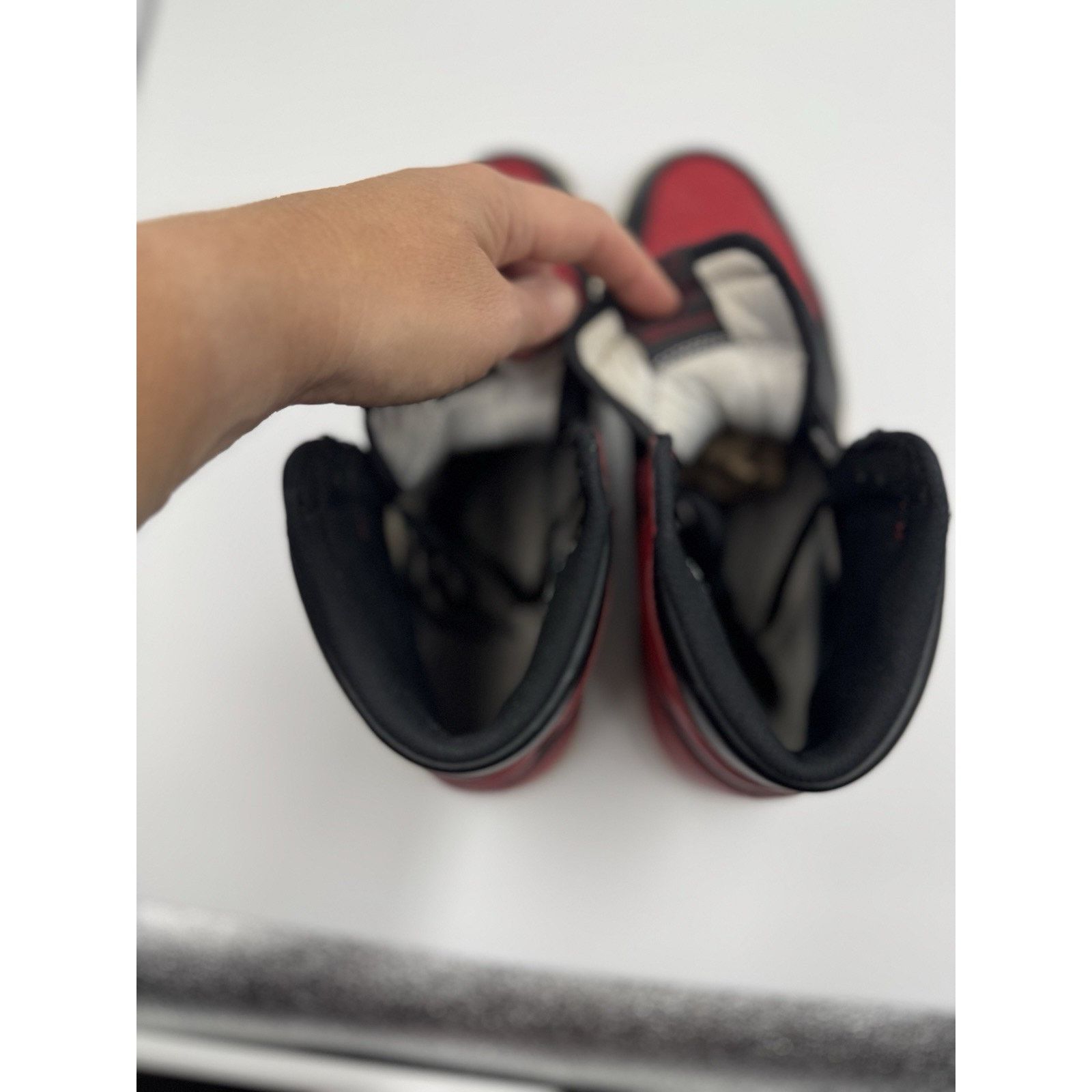 Jordan Brand Size 11.5 - Jordan 1 Retro OG High Banned, Bred NBS316 Size US 11.5 / EU 44-45 - 4 Thumbnail