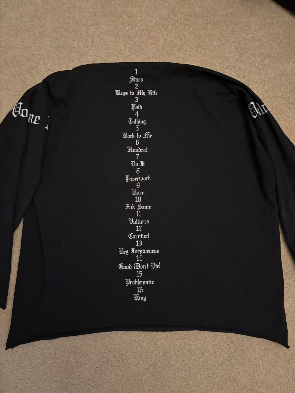 Gosha Rubchinskiy × Kanye West × Yeezy Kanye West Vultures 1 Longsleeve Cover and Tracklist shirt Size US L / EU 52-54 / 3 - 2 Thumbnail