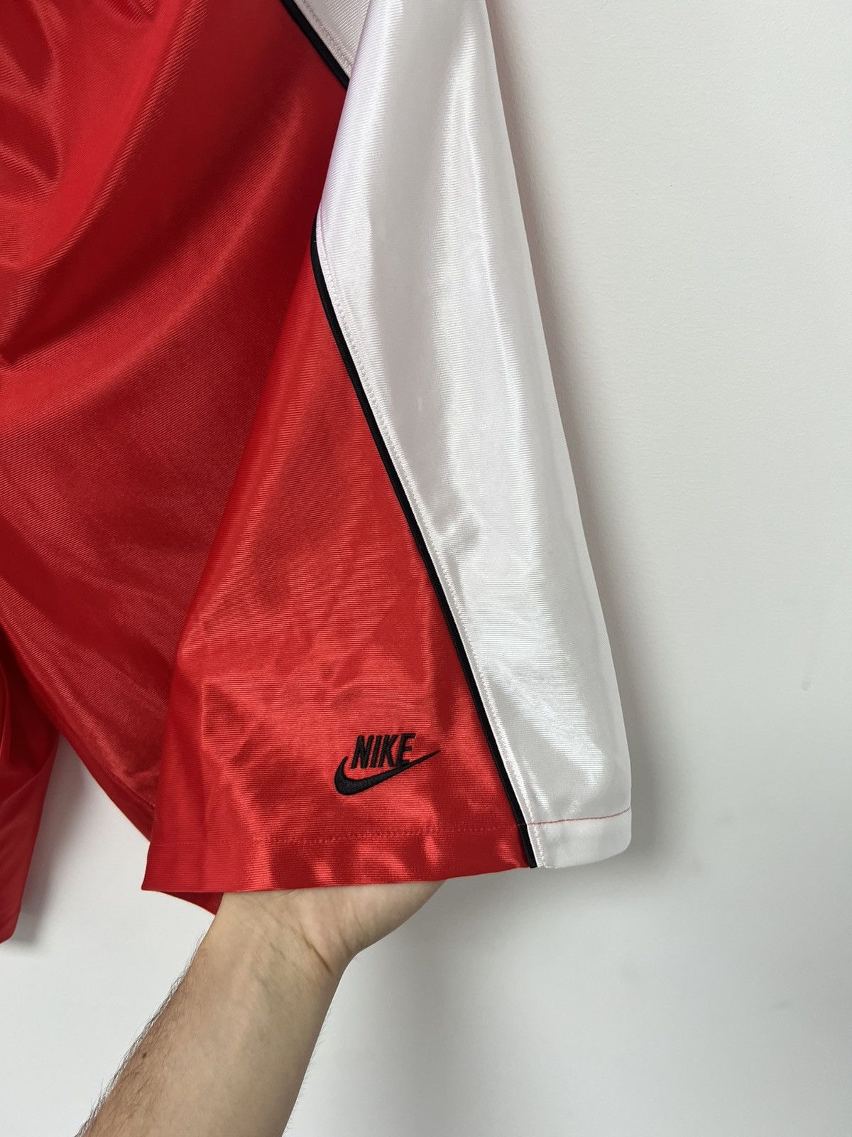 Nike × Vintage Vintage Nike Basketball Shorts Y2K Rare Hype NBA Mens sz M Size US 32 / EU 48 - 12 Thumbnail