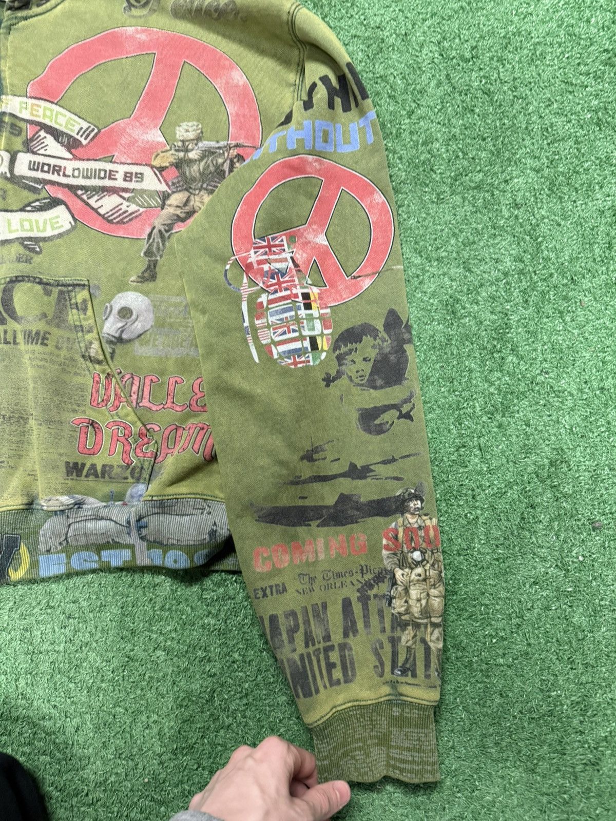 Vale Vale peace in war zip up Size US XL / EU 56 / 4 - 3 Thumbnail