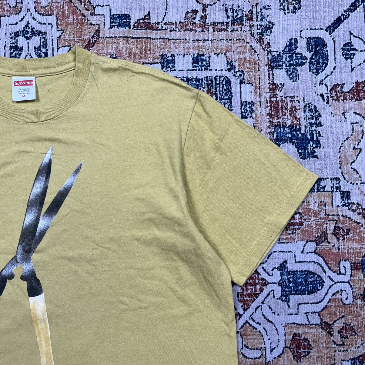 Supreme SS19 Supreme Shears Tee Size US M / EU 48-50 / 2 - 3 Thumbnail