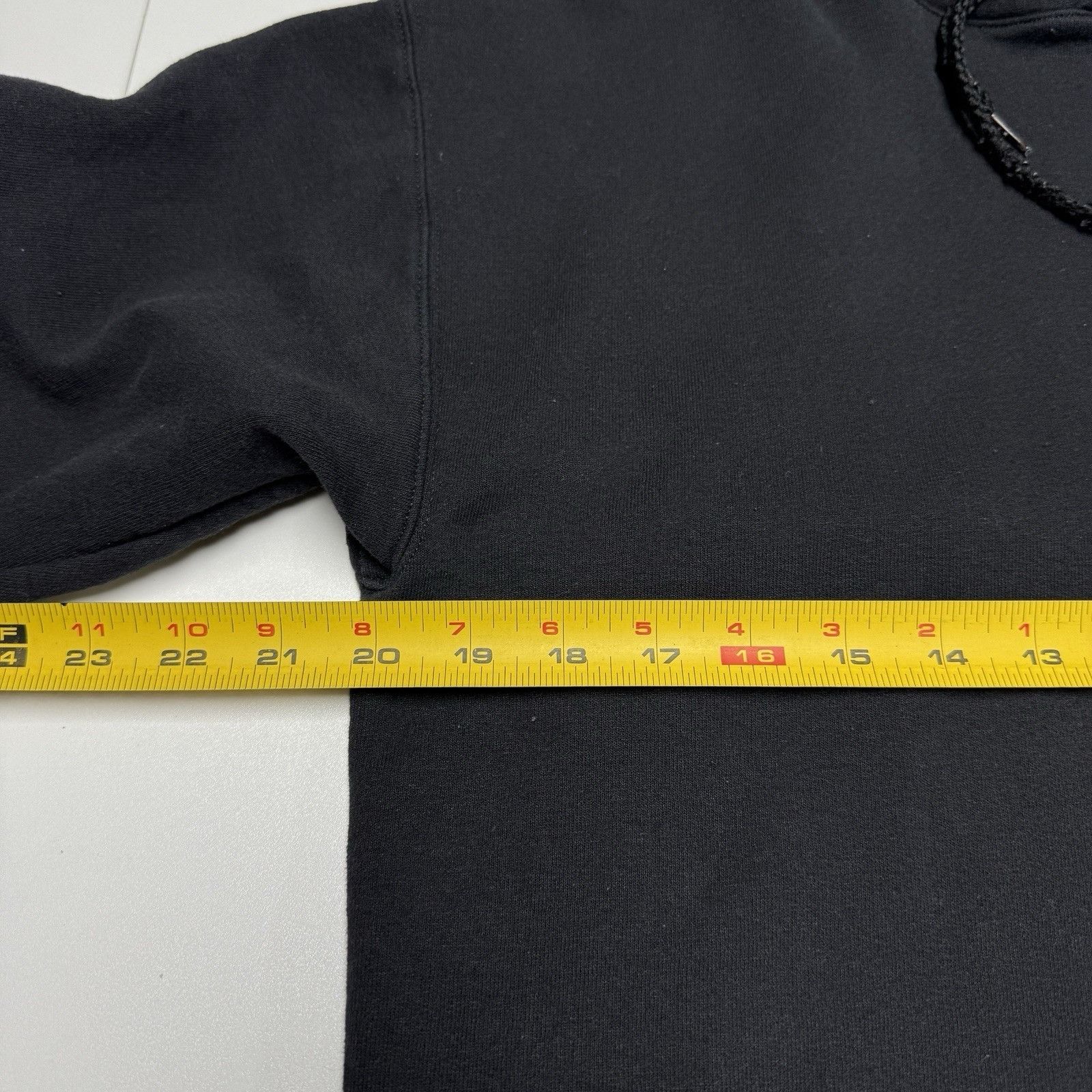 Vintage Vintage Black Blank Hoodie Sweatshirt Mens Small 20x24.5 Ska Size US S / EU 44-46 / 1 - 10 Thumbnail