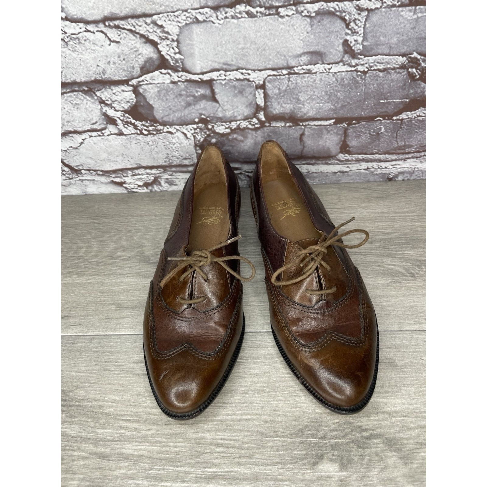 Bass G.H. Bass Tailored Brown Leather Wingtip Lace Oxfords Shoes Size US 7.5 / IT 37.5 - 15 Thumbnail
