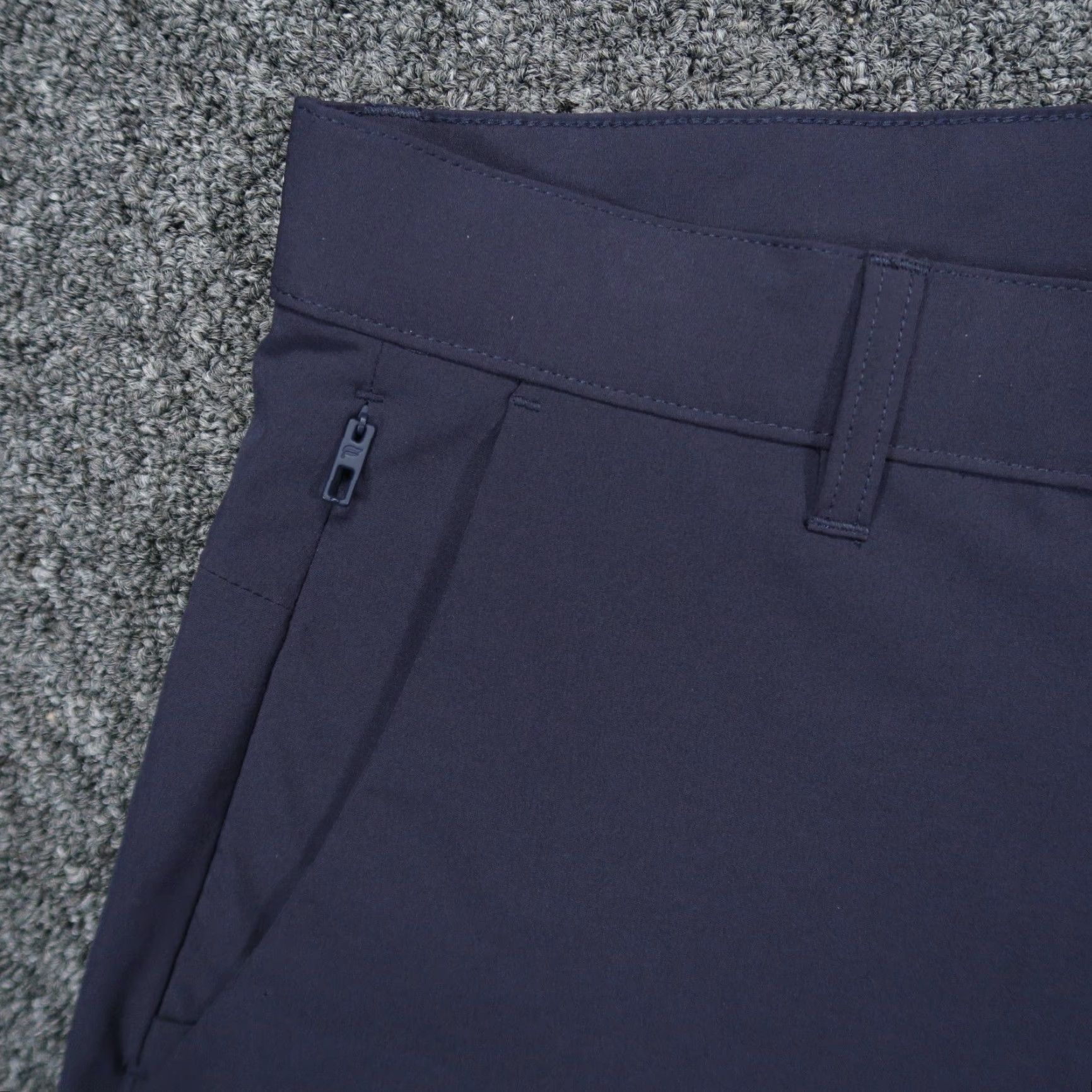 Fabletics Fabletics Pants Men 30x32 Chino Blue 5-Pocket Stretch Flat Front NWT Regular Size 30 Inseam 32 Size US 30 / EU 46 - 3 Thumbnail