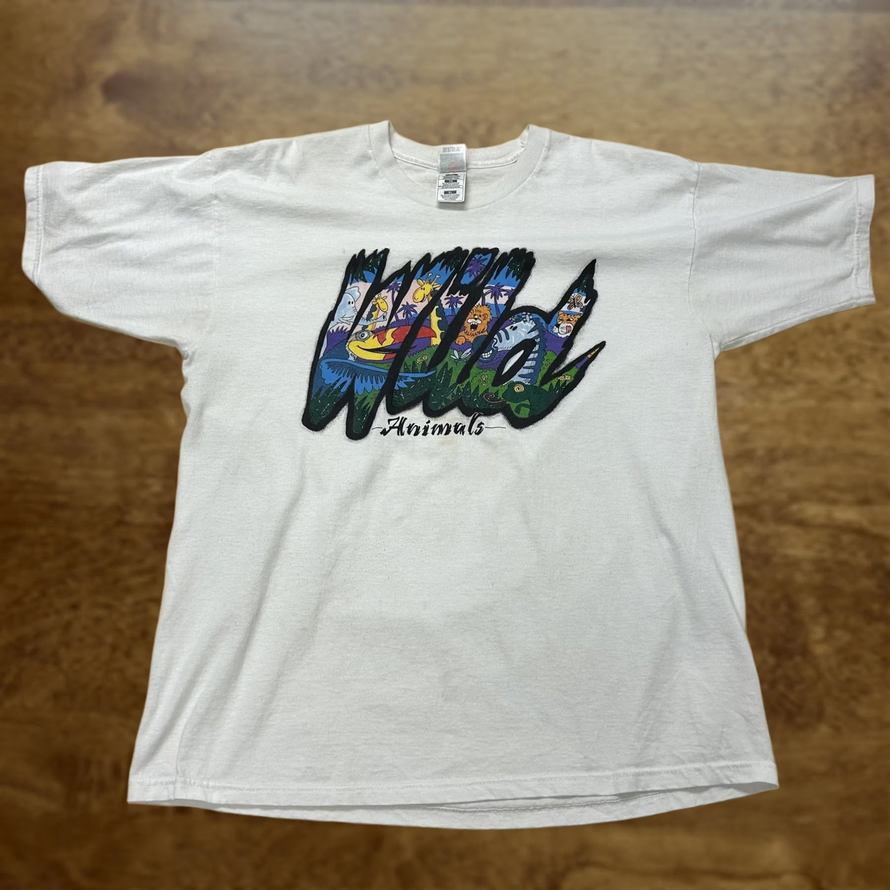 Fruit Of The Loom VINTAGE Fruit of the Loom Shirt Mens XL White Wild Animals Safari Graphic Tee Size US XL / EU 56 / 4 - 1 Thumbnail