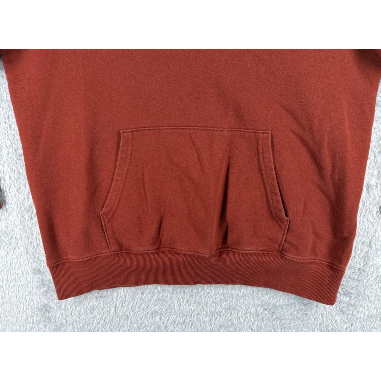 The North Face The North Face Mens Hoodie Pullover Sweatshirt Red Jersey Cotton Blend Large L Man Outdoors Comforthoodie Size US L / EU 52-54 / 3 - 5 Thumbnail