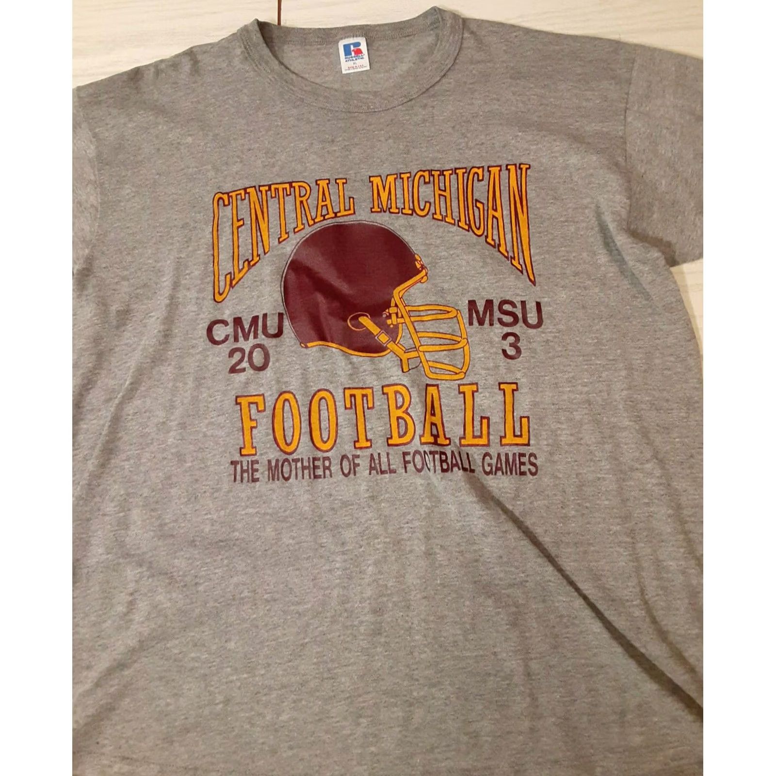 Vintage VINTAGE Central Mich.20 Mich. State 3 t-shirt Russell USA made single stitch Graphic Shirt XL Mens Grey USA 90s Football Boys Mens Size US XL / EU 56 / 4 - 4 Thumbnail