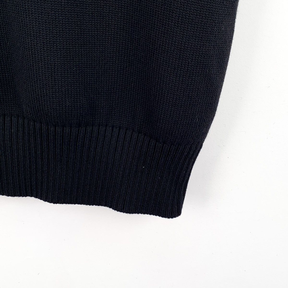AMI Ami Black Heart Cotton V-neck Sleeveless Knit Vest K26WX Size US L / EU 52-54 / 3 - 4 Thumbnail