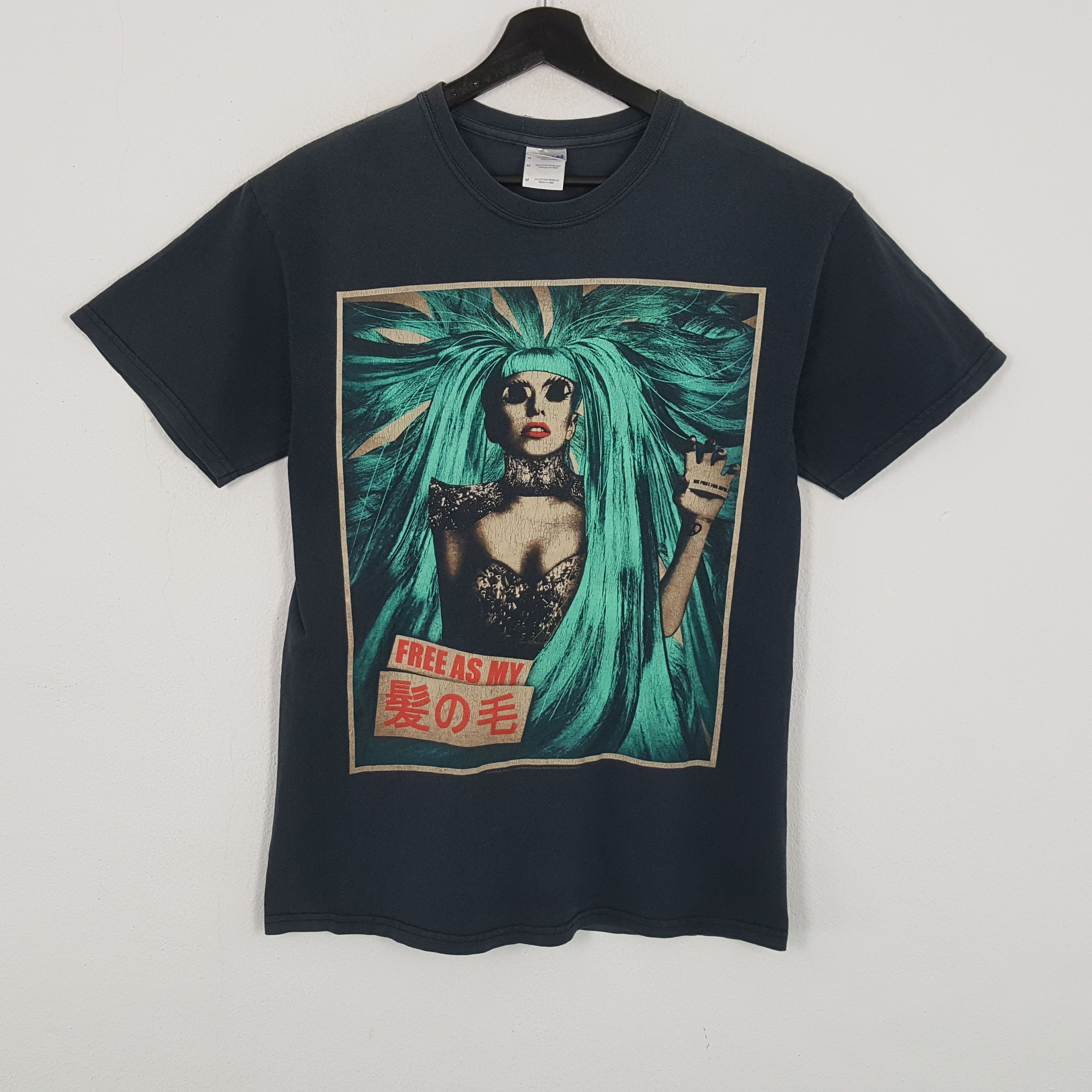 Band Tees × Vintage LADY GAGA American Singer Music Tour Tshirt Size US M / EU 48-50 / 2 - 1 Thumbnail
