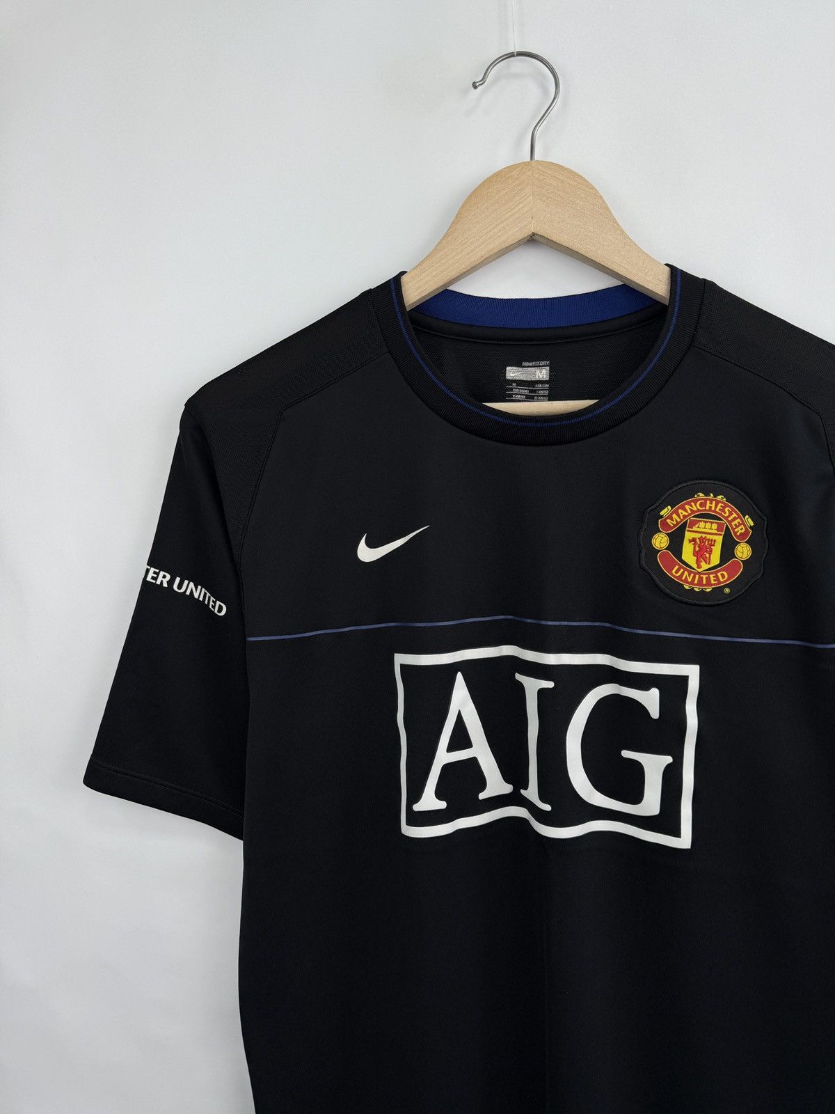 Nike 🏴󠁧󠁢󠁥󠁮󠁧󠁿Y2K Manchester United Nike 2008 Soccer Jersey Tee Blokecore Size US M / EU 48-50 / 2 - 2 Thumbnail