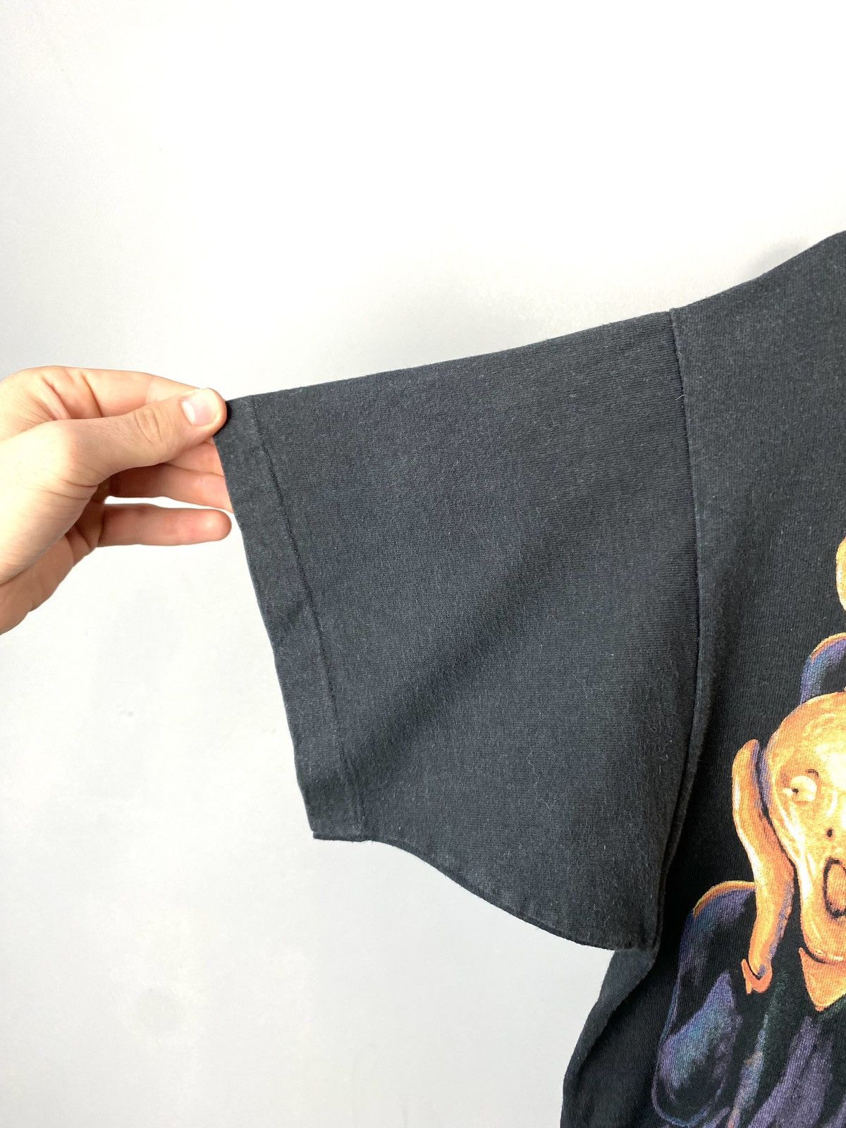 Liquid Blue 💥Rare! Liquid Blue 1997 Scream by Edvard Munch T Shirt Size US L / EU 52-54 / 3 - 6 Thumbnail
