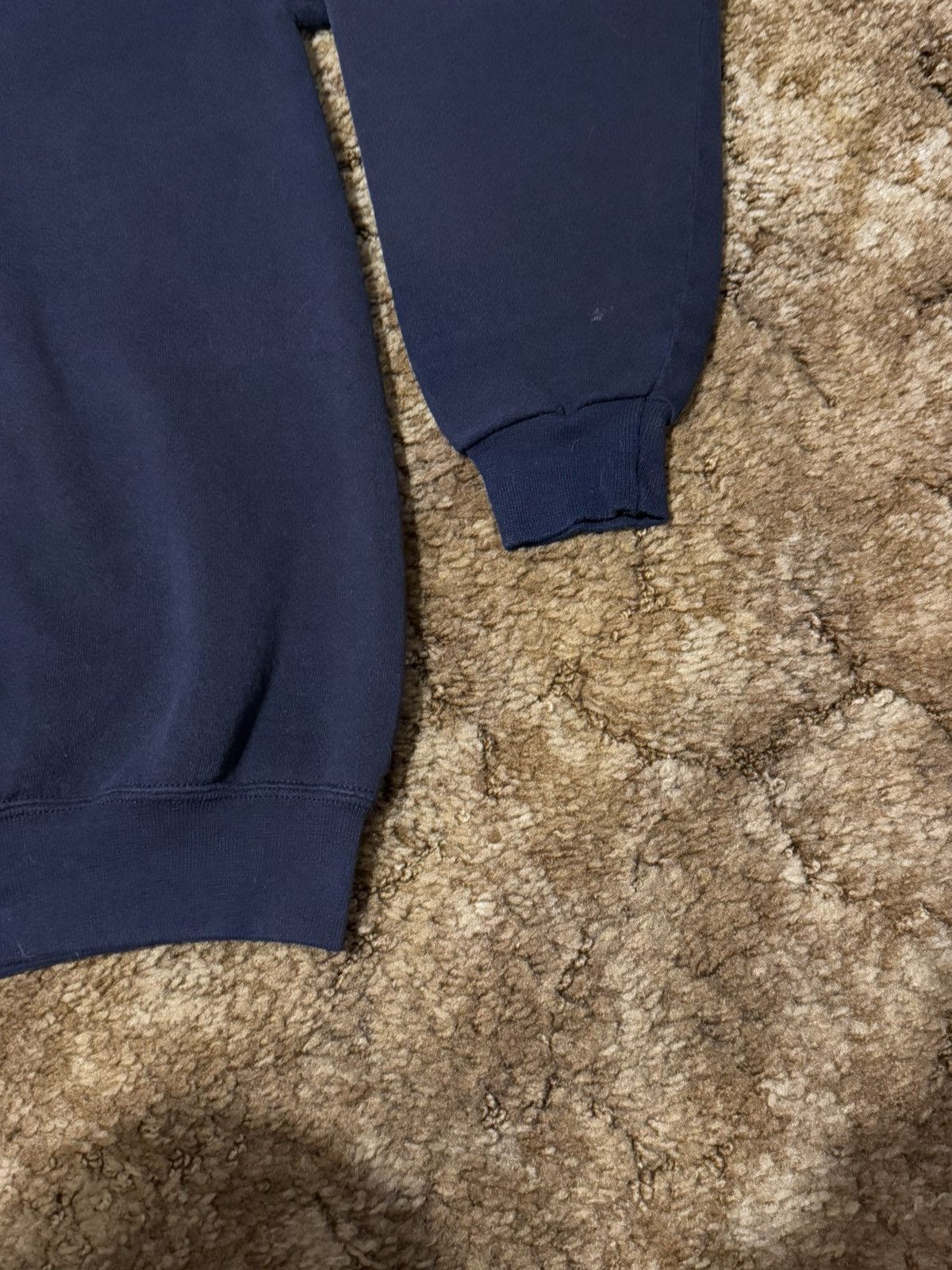 Vintage Vintage Wolf Mountain Art Crewneck Navy Blue XLarge Size US XL / EU 56 / 4 - 5 Thumbnail