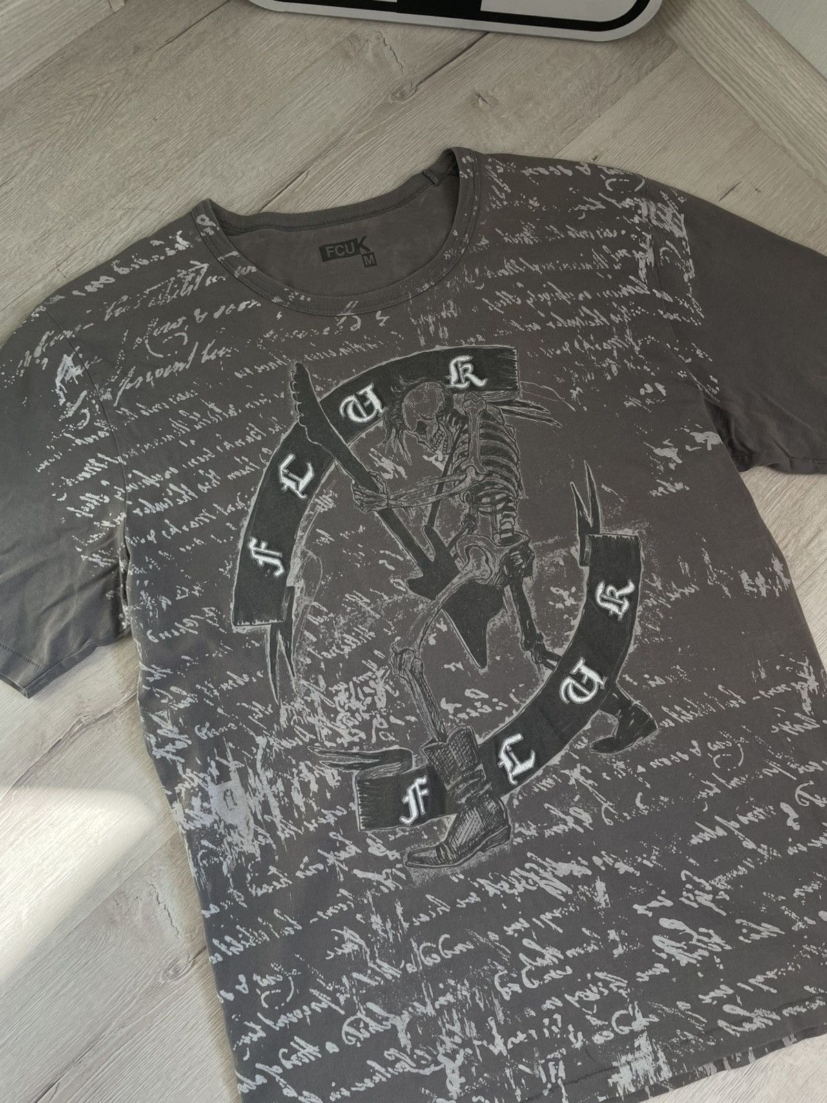 FCUK × Japanese Brand Vintage Y2k Fcuk T-shirt Over Print 2000s Big Logo Size US M / EU 48-50 / 2 - 5 Thumbnail