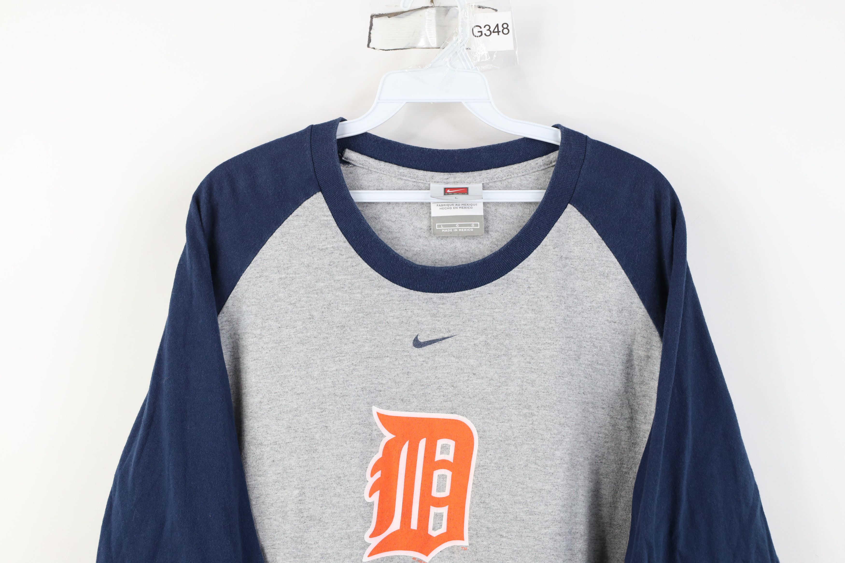 Nike Vintage Nike Center Swoosh Detroit Tigers Raglan T-Shirt Size US L / EU 52-54 / 3 - 2 Thumbnail