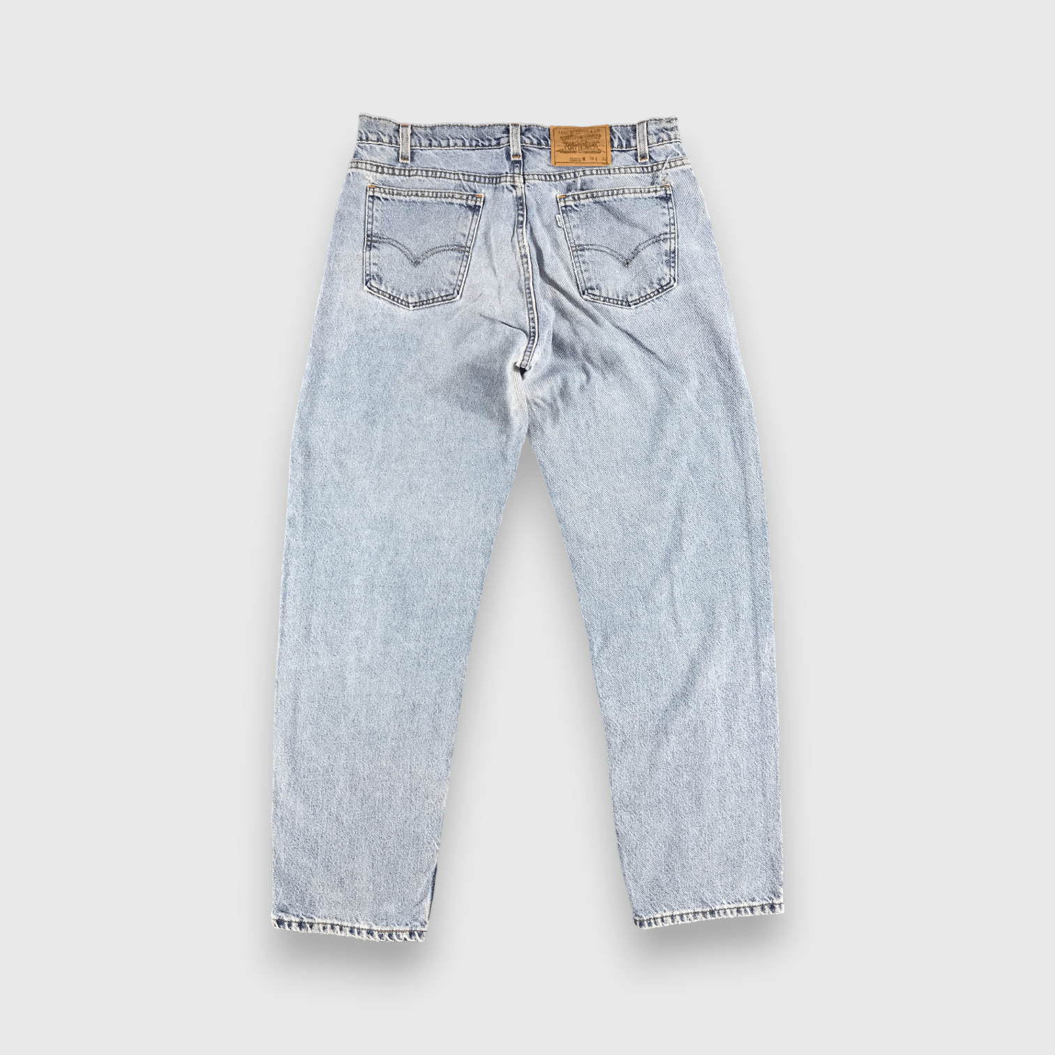 Levi's Vintage 90s Light Wash Levis Jeans-J1233 Size US 35 - 2 Thumbnail