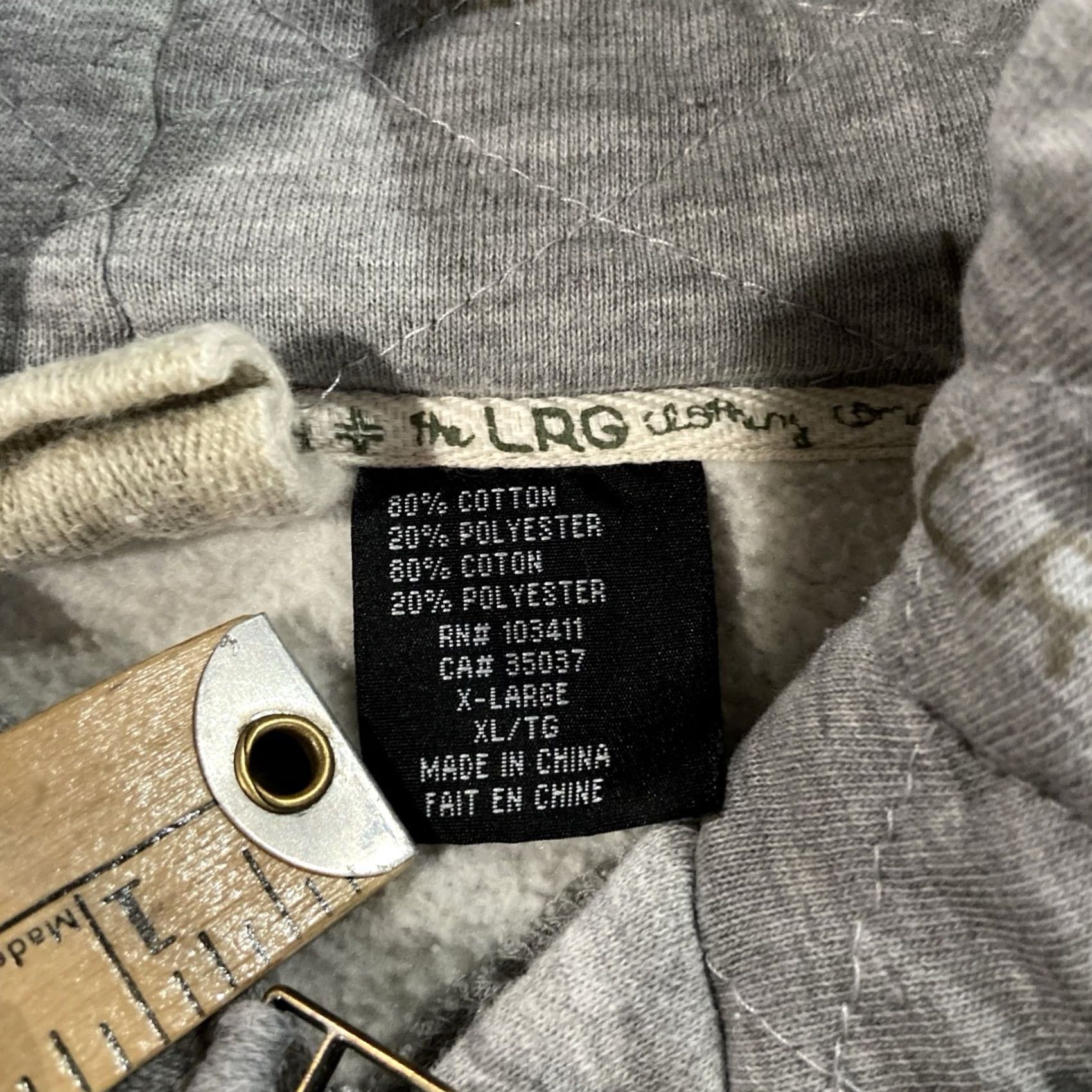 Vintage VINTAGE Lifted Research Group LRG Hoodie Full Zip Quilted Hood Gray XL Men Hip Hop Shirt Size US XL / EU 56 / 4 - 2 Thumbnail