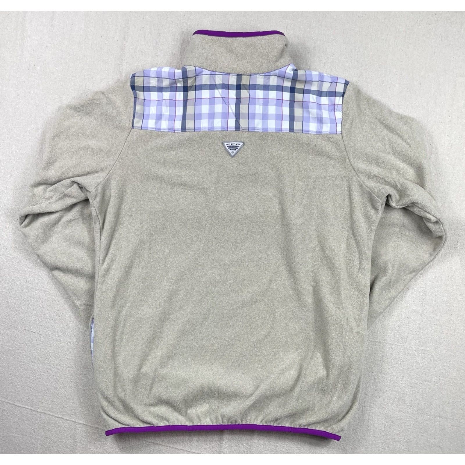 Vintage Columbia Womens PFG Fleece T Snap Sz Large Pullover Jacket Beige Pockets Casual Mid-Length Size L / US 10 / IT 46 - 2 Thumbnail
