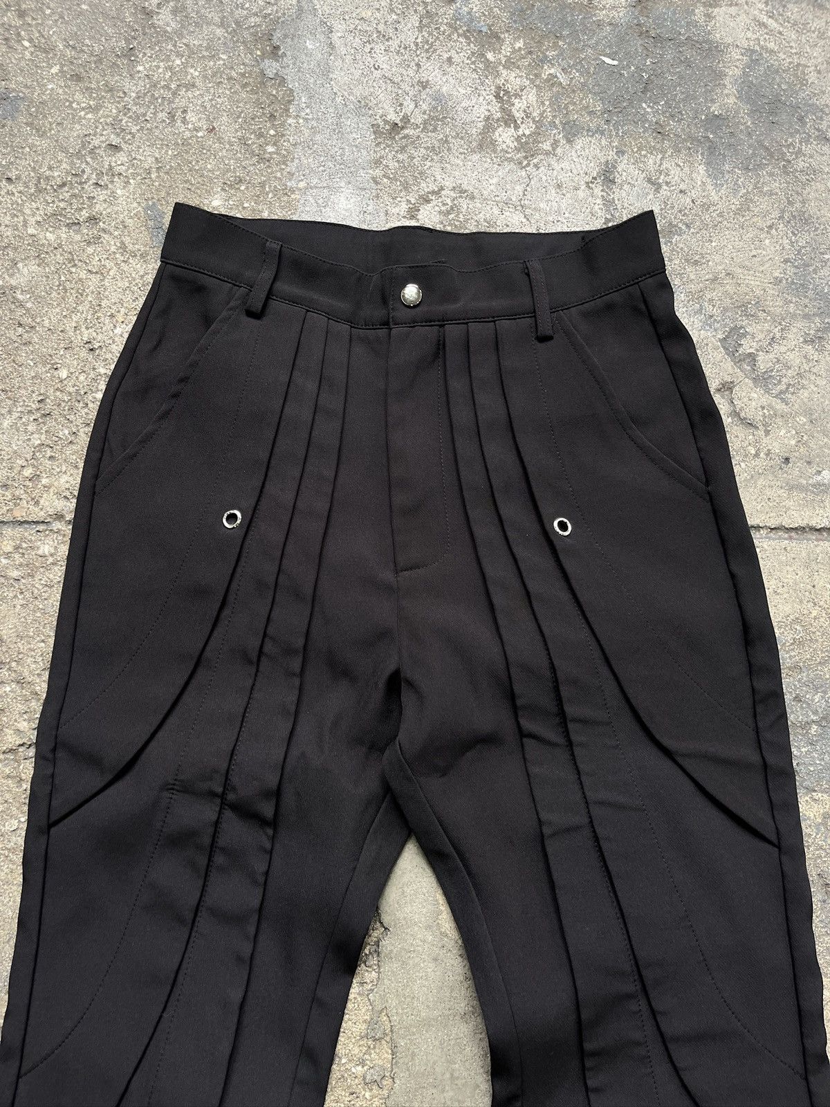 Other Argue Culture Symmetrical Layered Trousers (unisex) Size US 29 - 8 Thumbnail