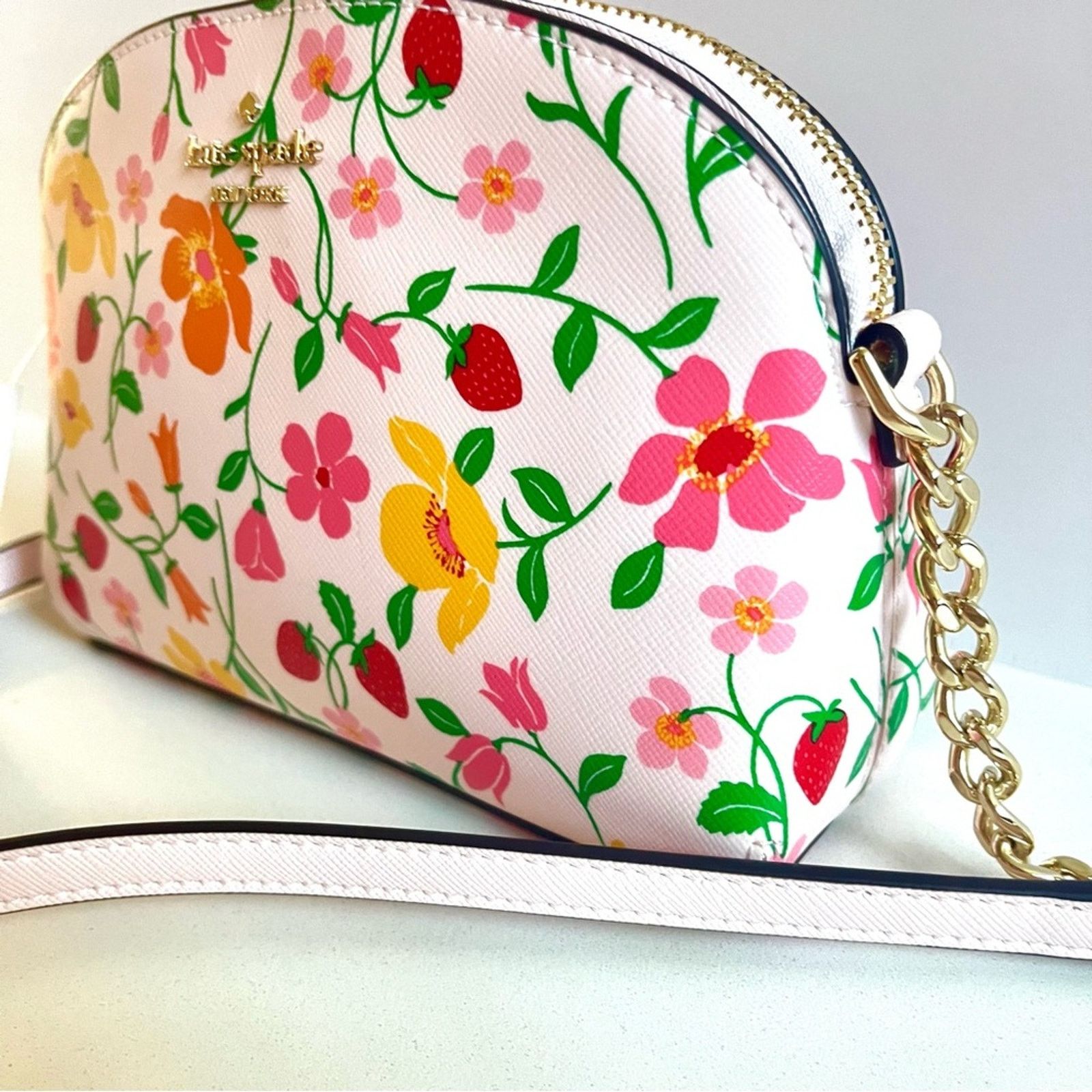 Kate Spade KATE SPADE NWT Floral Crossbody Bag Size ONE SIZE - 4 Thumbnail