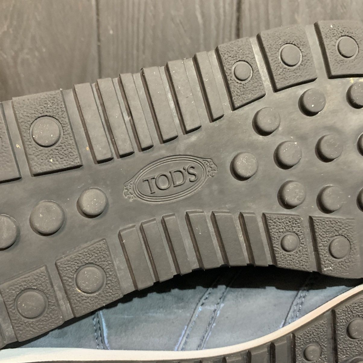 Tod's Tod’s Low Cut Sneakers Fringe Slip On Sneakers size 38 Size US 8 / IT 38 - 9 Thumbnail
