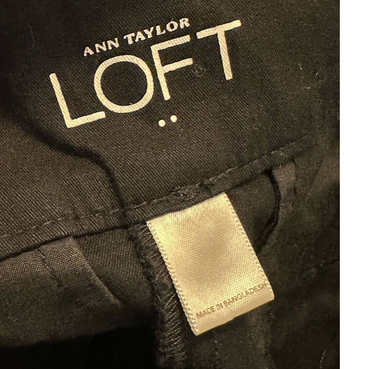Loft Loft black curvy crop pants size 0 Size 25" / US 0 / IT 36 - 3 Thumbnail