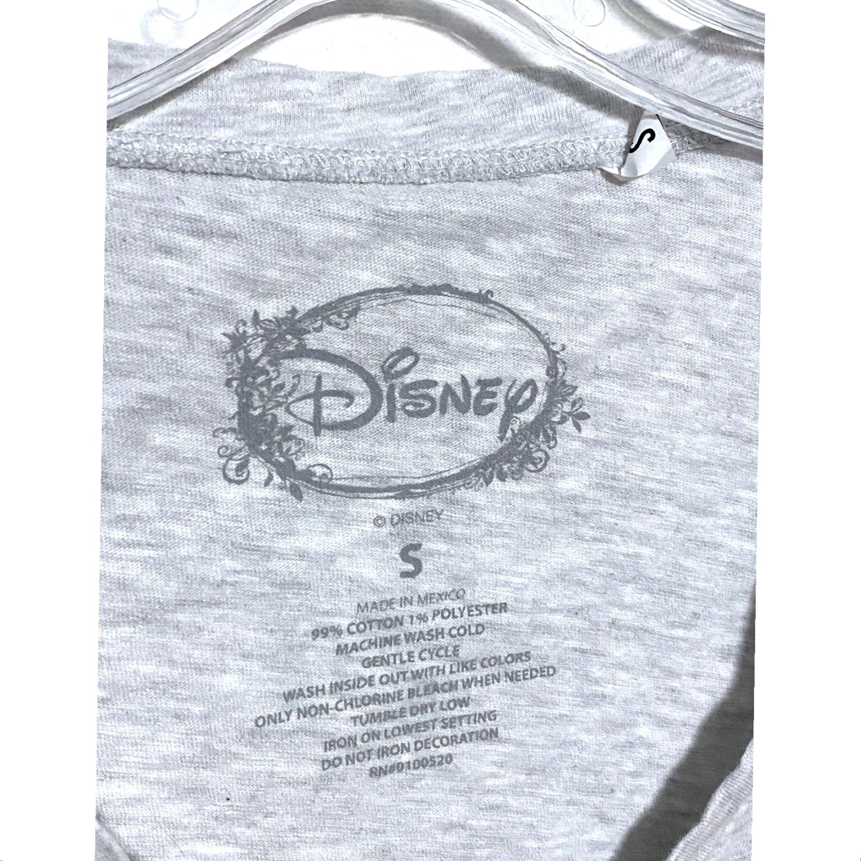 Disney Disney Alice In Wonderland Curiouser And Curiouser silhouette Shirt Womens S T-Shirt Gray Regular Size S Women Mens, Girls, Womens Size S / US 4 / IT 40 - 5 Thumbnail
