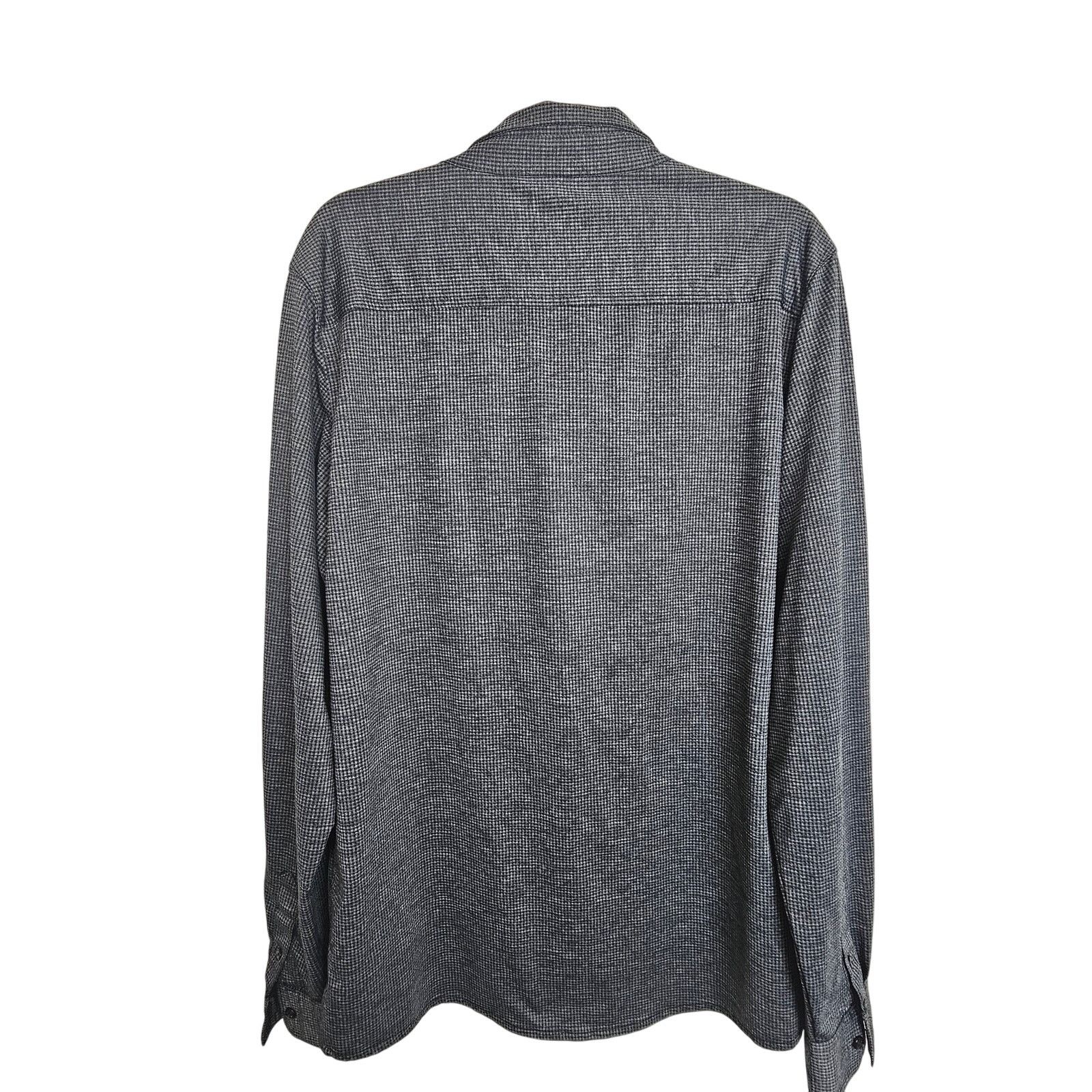 TravisMathew Travis Mathew Mens Button Shirt L Casual Golf Gorp Stretch Size US L / EU 52-54 / 3 - 8 Thumbnail