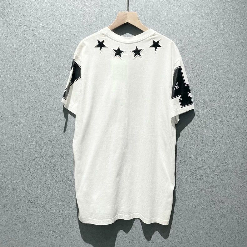 Givenchy Givenchy Classic Collar Five-Star 100% Cotton Short-Sleeve Size US S / EU 44-46 / 1 - 2 Thumbnail