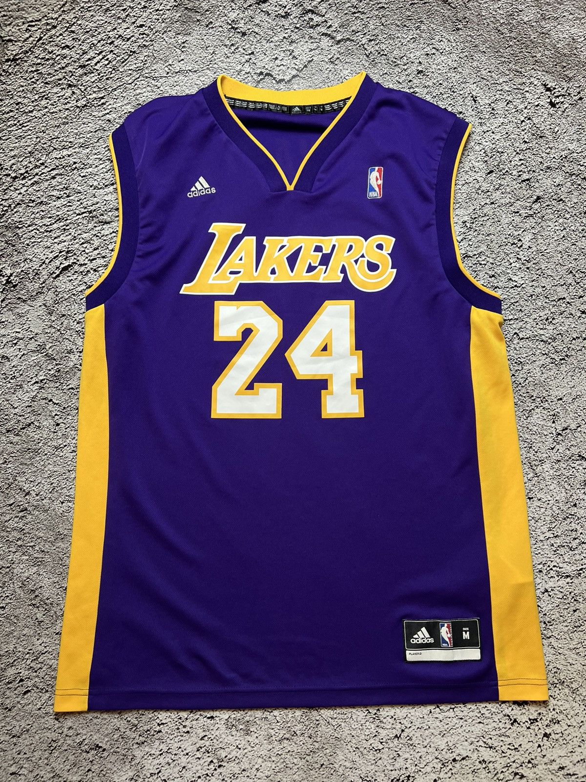 Adidas Los Angeles Lakers NBA Kobe Bryant adidas y2k jersey Size US M / EU 48-50 / 2 - 1 Thumbnail