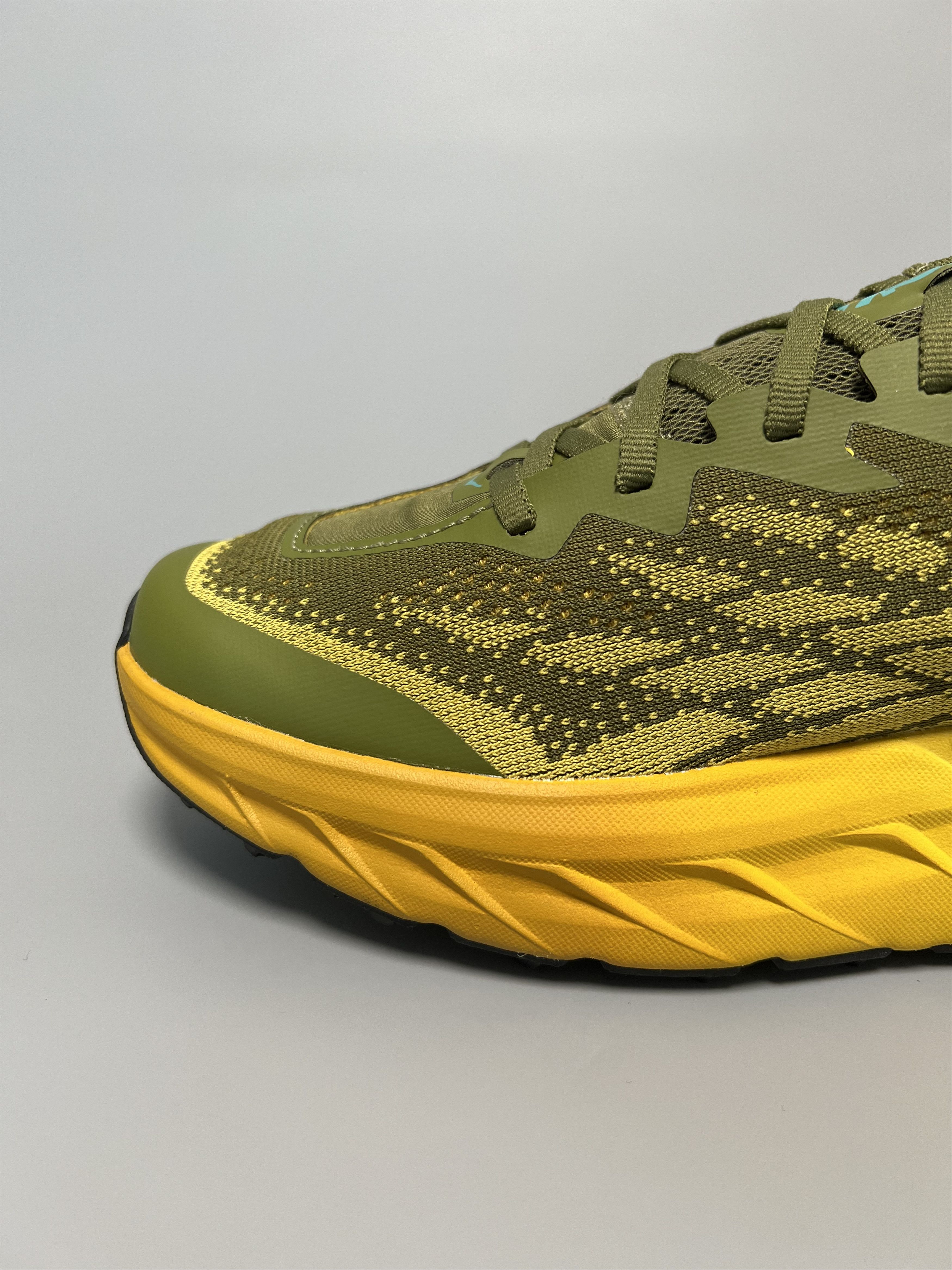Hoka 9D Sample Hoka One One Speedgoat 5 Trail Running Shoes Size US 9 / EU 42 - 10 Thumbnail