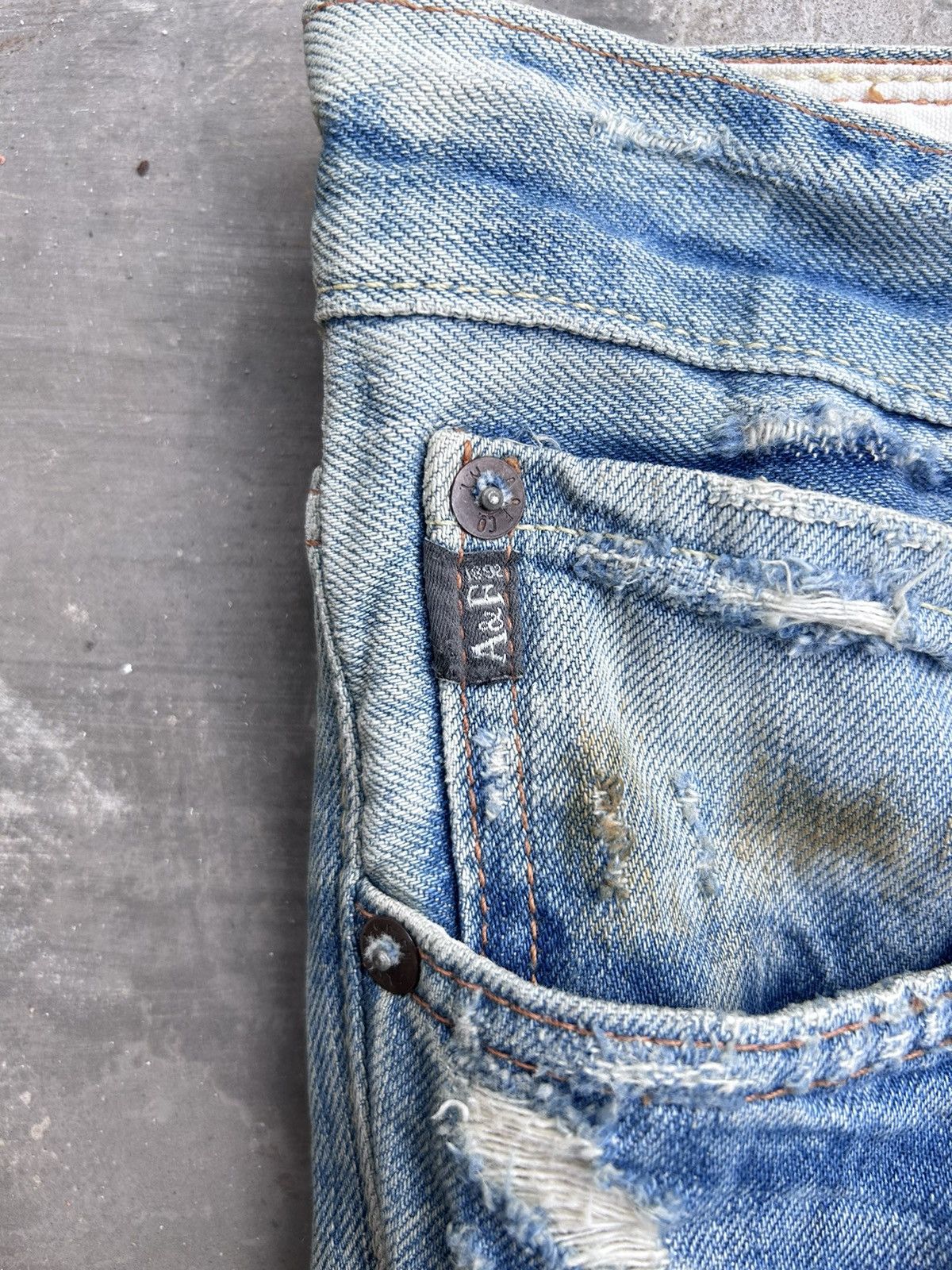 Abercrombie & Fitch × Vintage Abercrombie & Fitch Distressed Denim Size US 33 - 11 Thumbnail