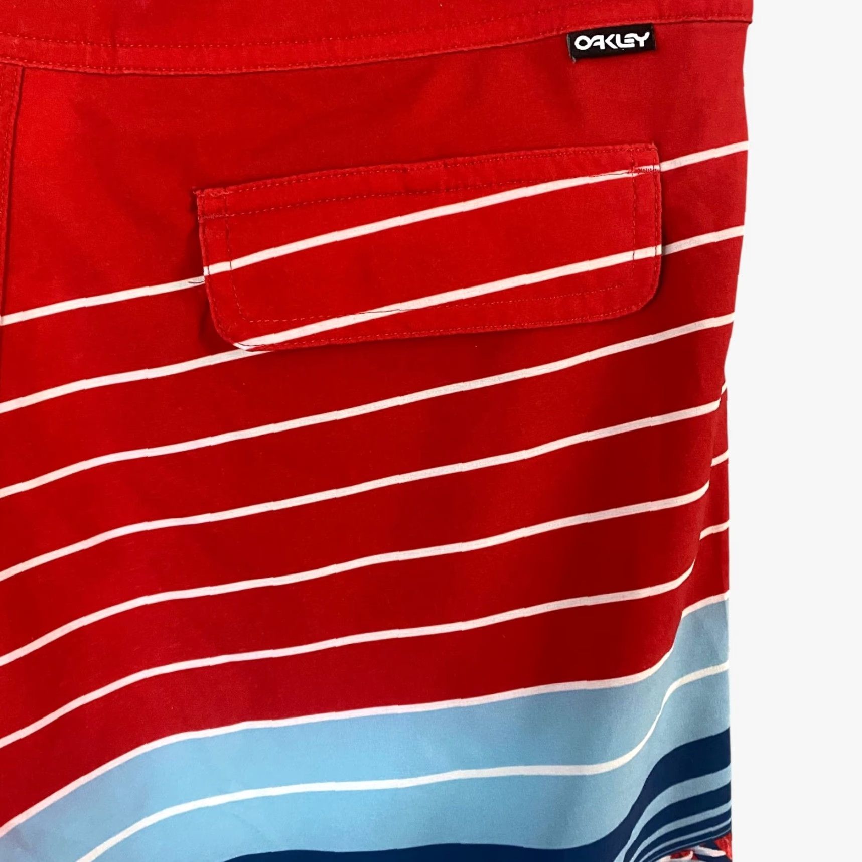 Oakley VINTAGE Oakley Retro Bloom Board Shorts Red Men's 32 Performance Stretch Surf Swim Size US 32 / EU 48 - 7 Thumbnail