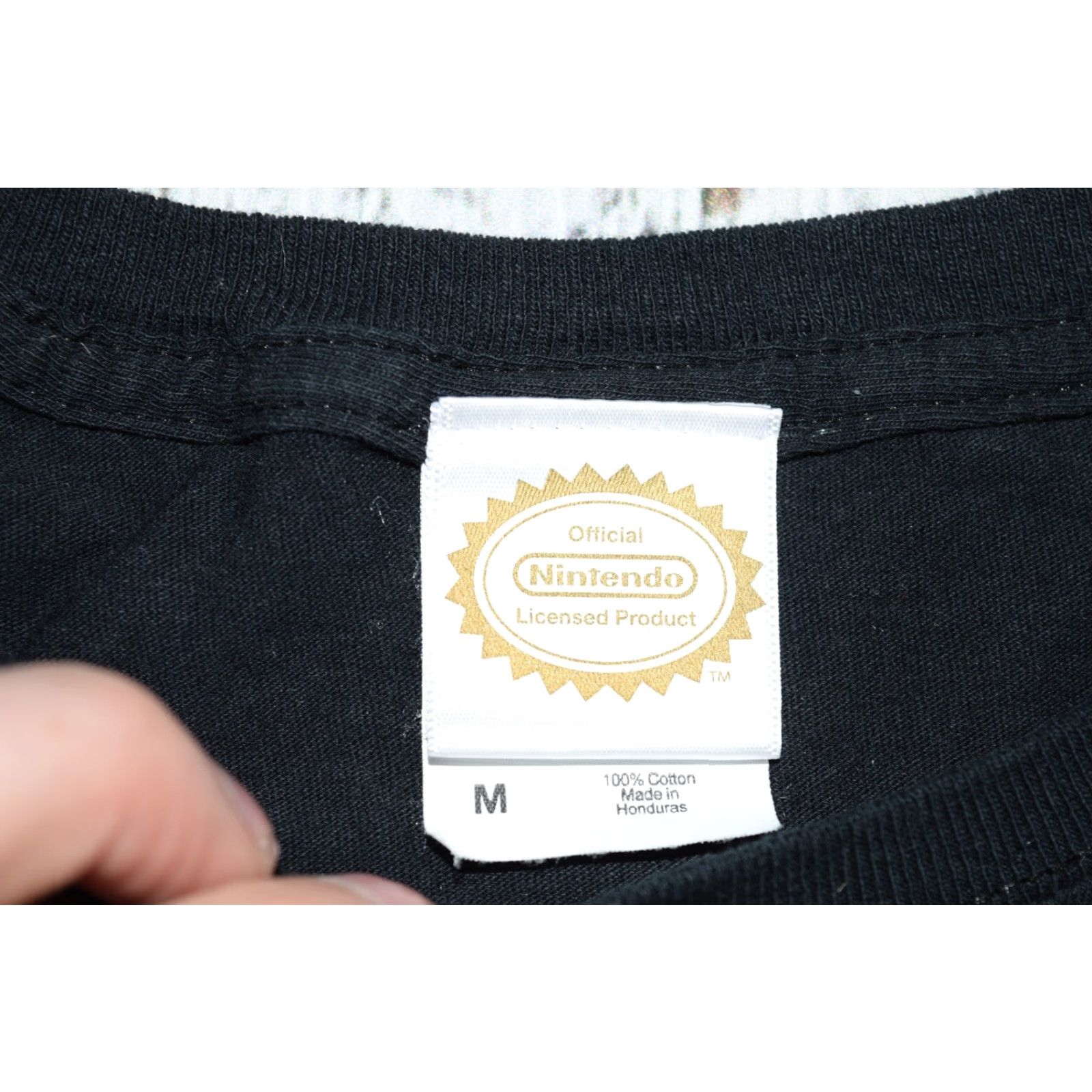 Nintendo Nintendo Legend of Zelda Skyward Sword Triforce Logo T-Shirt Mens M Black Officially Licensed 90s Retro Size US M / EU 48-50 / 2 - 3 Thumbnail