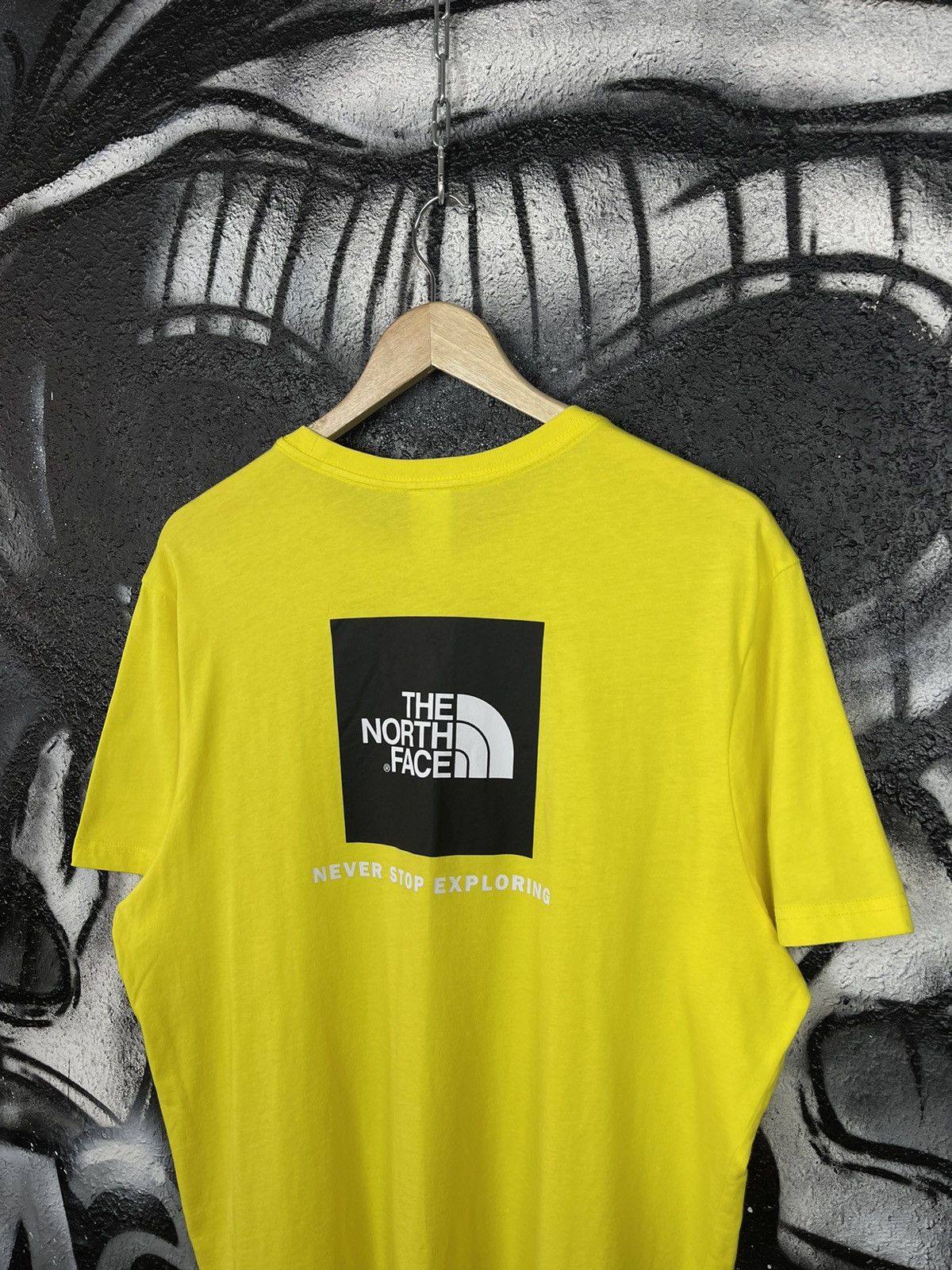 The North Face The North Face Big Logo Yellow T-Shirt Men’s Size L Size US L / EU 52-54 / 3 - 6 Thumbnail