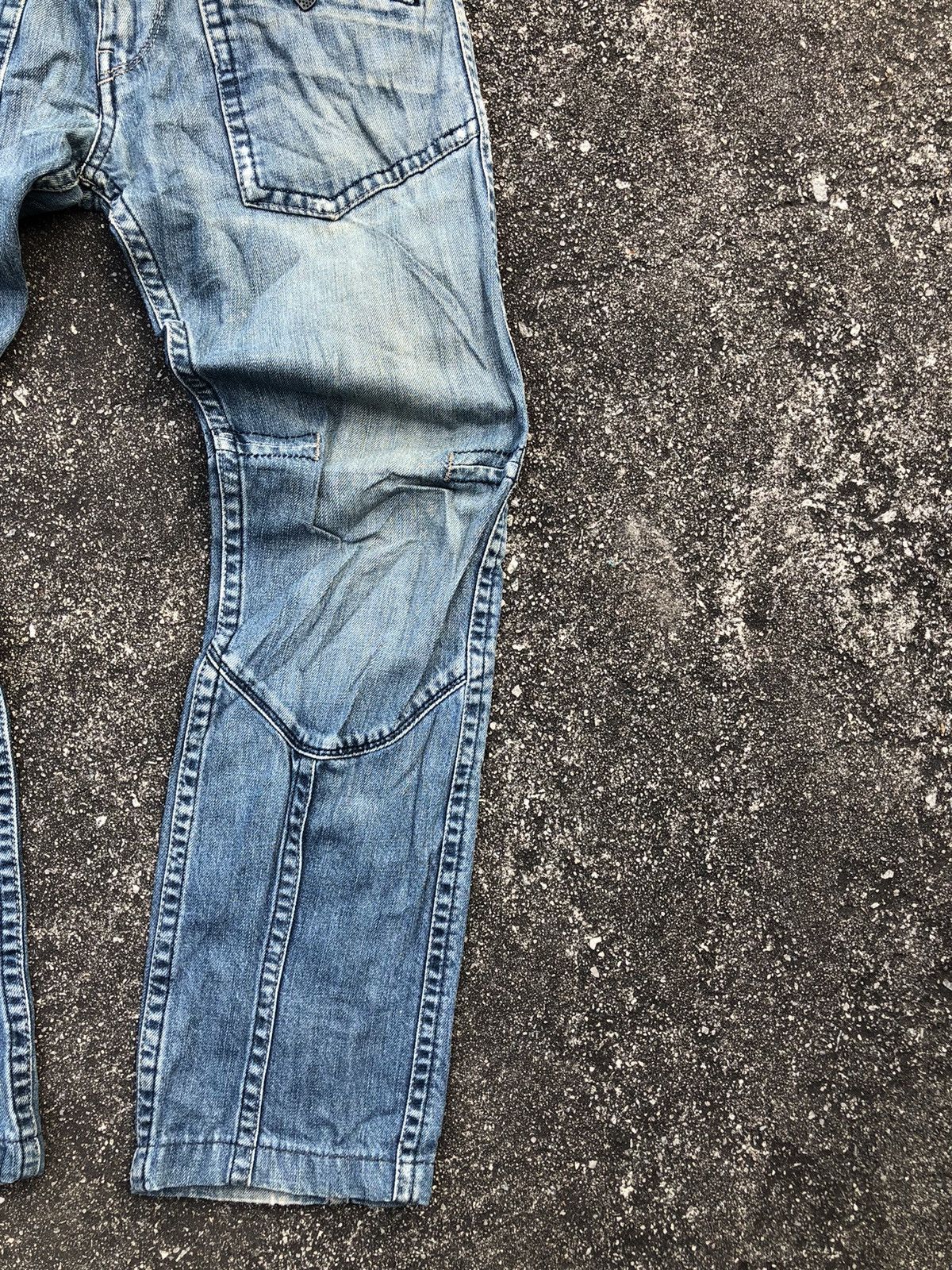Diesel Vintage Diesel Jeans Style Rare Y2k Pants Bondage Size US 30 / EU 46 - 2 Thumbnail
