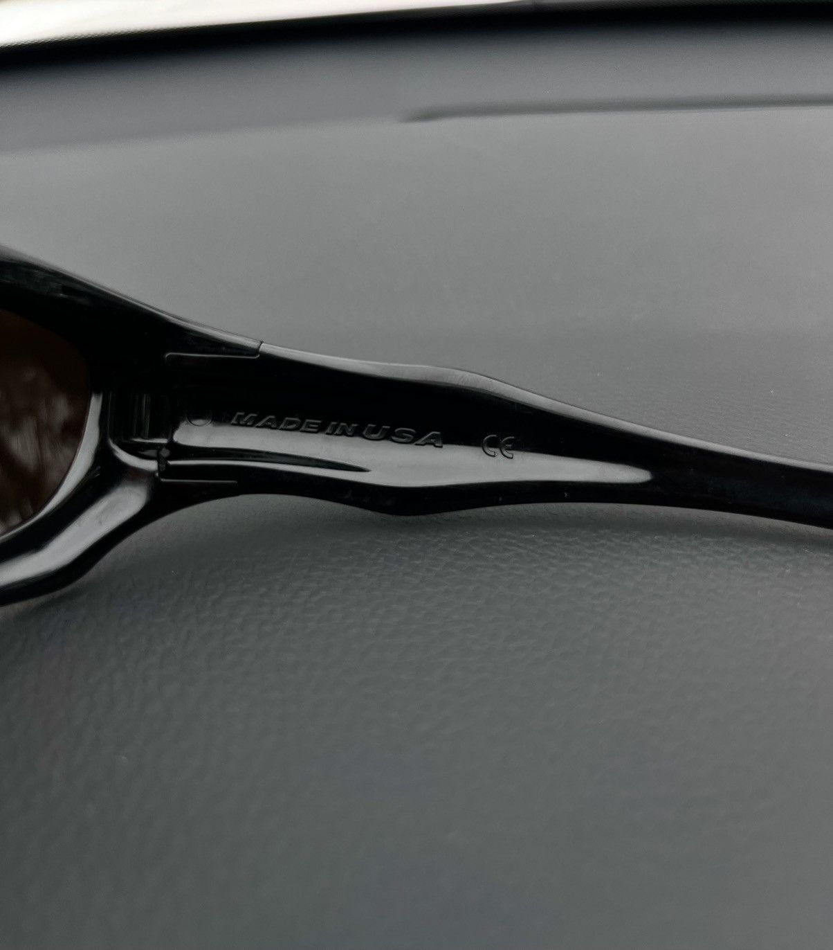 Oakley Oakley Monster Dog Sunglasses Size 32 - 5 Thumbnail