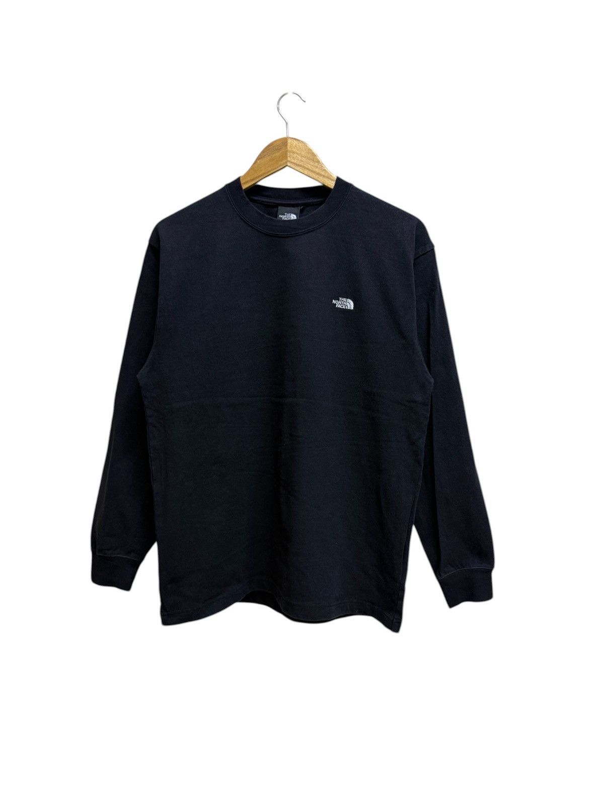 The North Face The North Face Emroidery Small Logo Longsleeve Outdoor Shirt Size US M / EU 48-50 / 2 - 1 Thumbnail