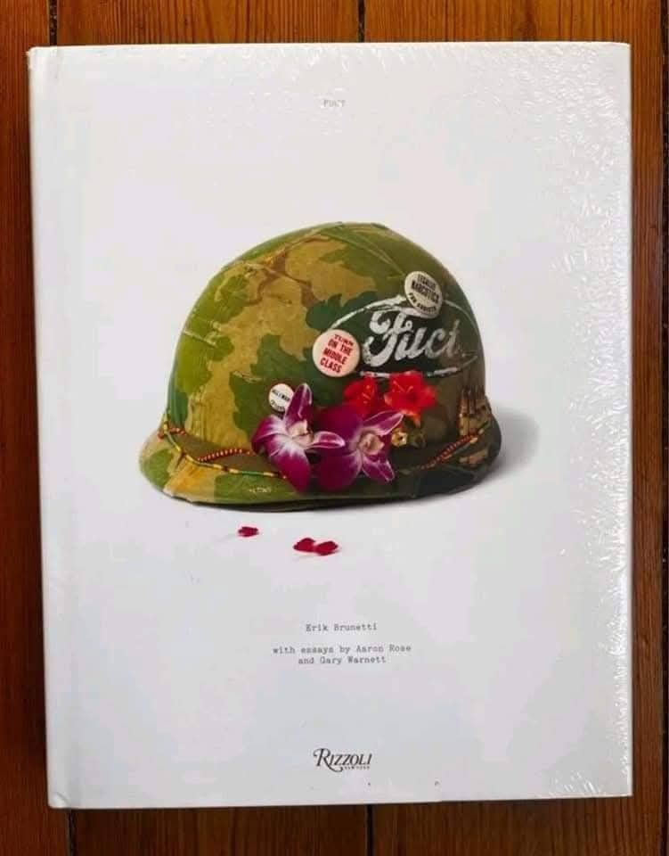 FUCT ERIC BRUNETTI FUCT ESSAYS BOOK Size ONE SIZE - 1 Thumbnail