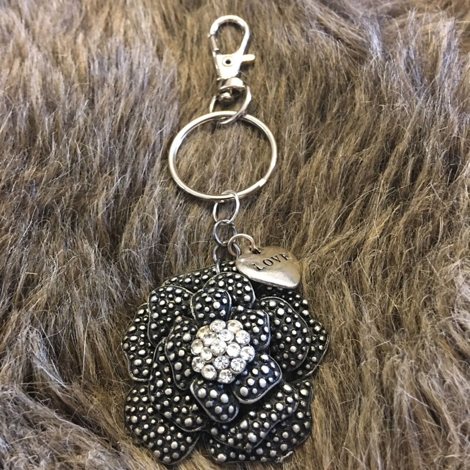 Handmade Vintage repurpose salvaged estate gem keychain Size ONE SIZE - 3 Thumbnail