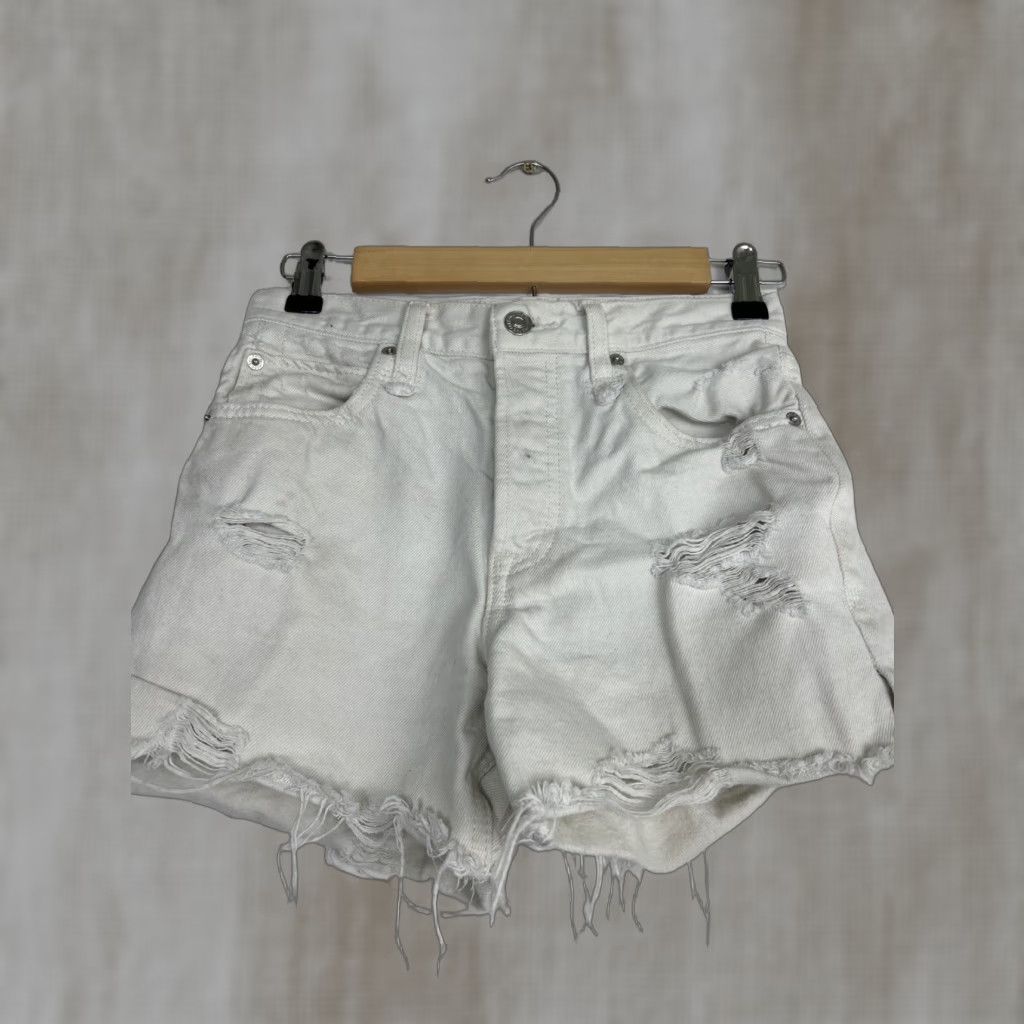 Vintage We The Free White Cotton Denim Distressed High Waisted Cut-Off Shorts Womens Size 24 26 Inseam 4in Size 42" / US 20 - 1 Thumbnail