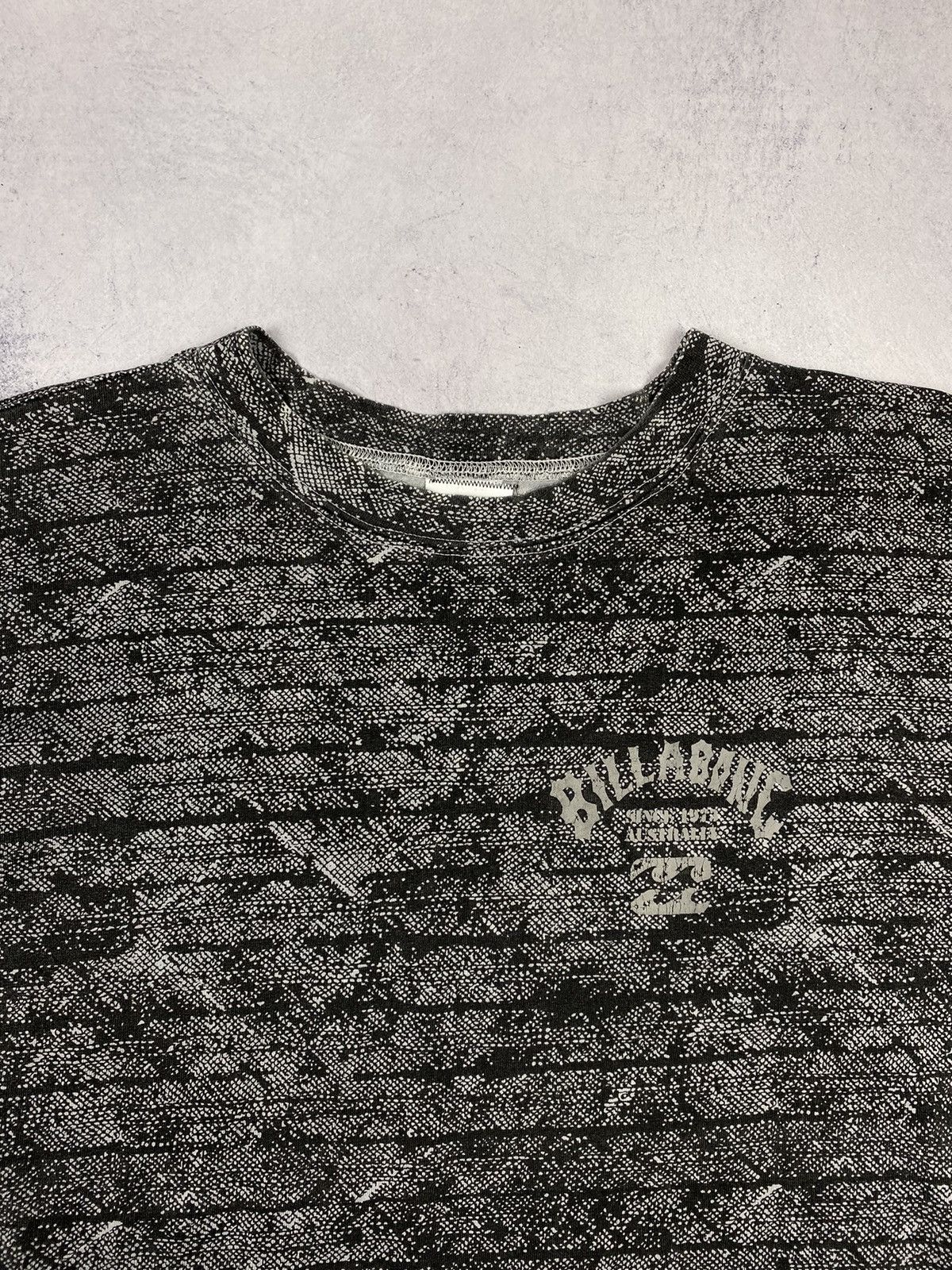 Billabong Vintage 00s Billabong Surf Surfing Y2K Tee Size US L / EU 52-54 / 3 - 5 Thumbnail