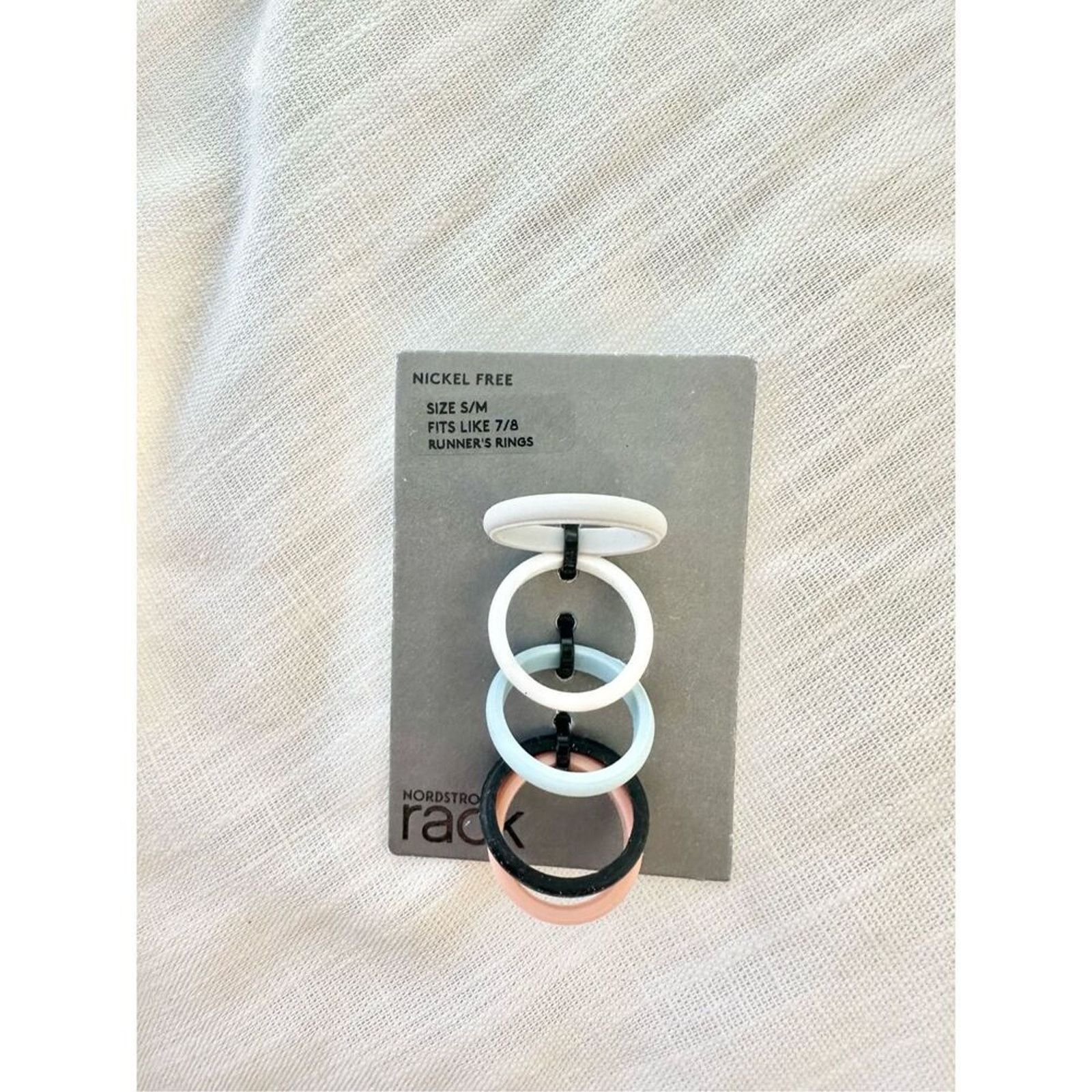 Nordstrom Womens multicolor silicone workout rings Size ONE SIZE - 1 Thumbnail