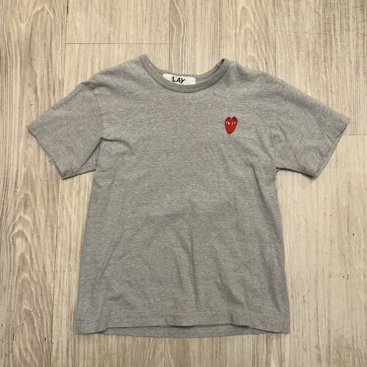 image of Comme Des Garcons Cdg T Shirt in Grey, Men's (Size Medium)